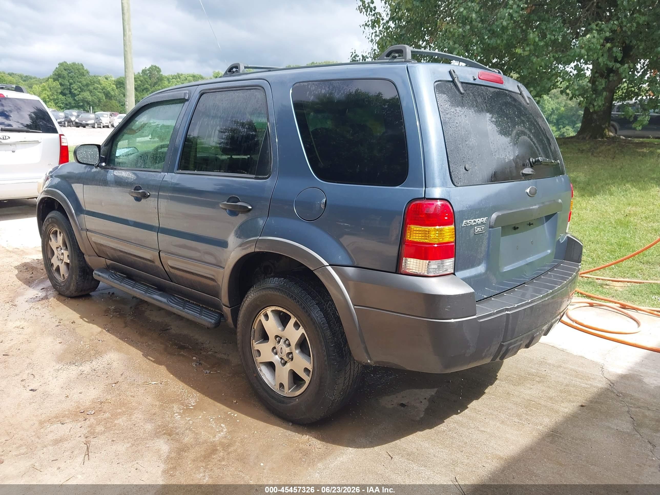 2005 Ford Escape Xlt Blue vin: 1FMYU03125KA39482