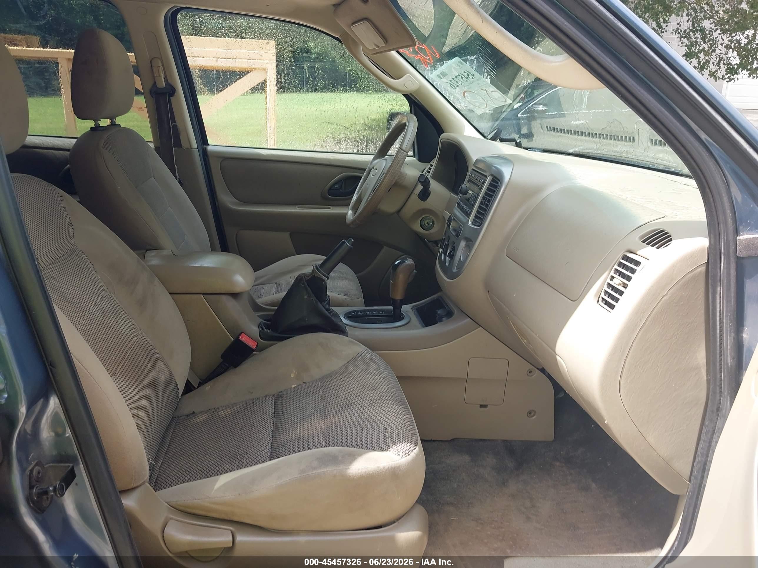 2005 Ford Escape Xlt Blue vin: 1FMYU03125KA39482