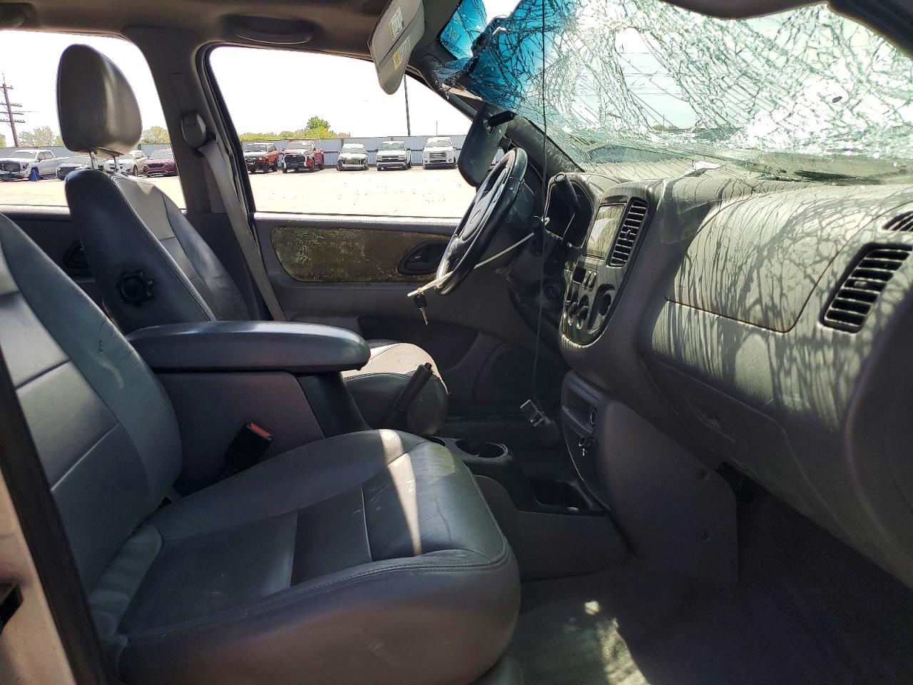 2002 Ford Escape Xlt Silver vin: 1FMYU03132KD67506