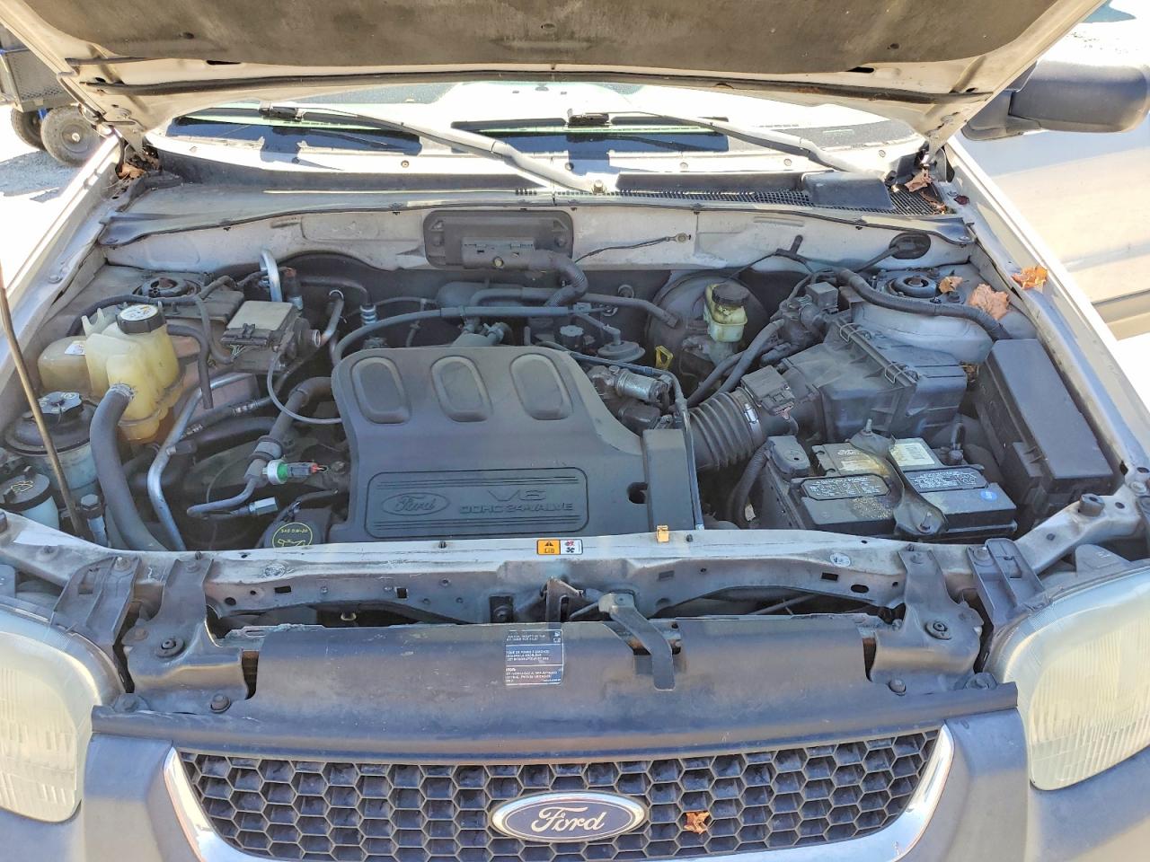 2003 Ford Escape Xlt Silver vin: 1FMYU03133KD07226