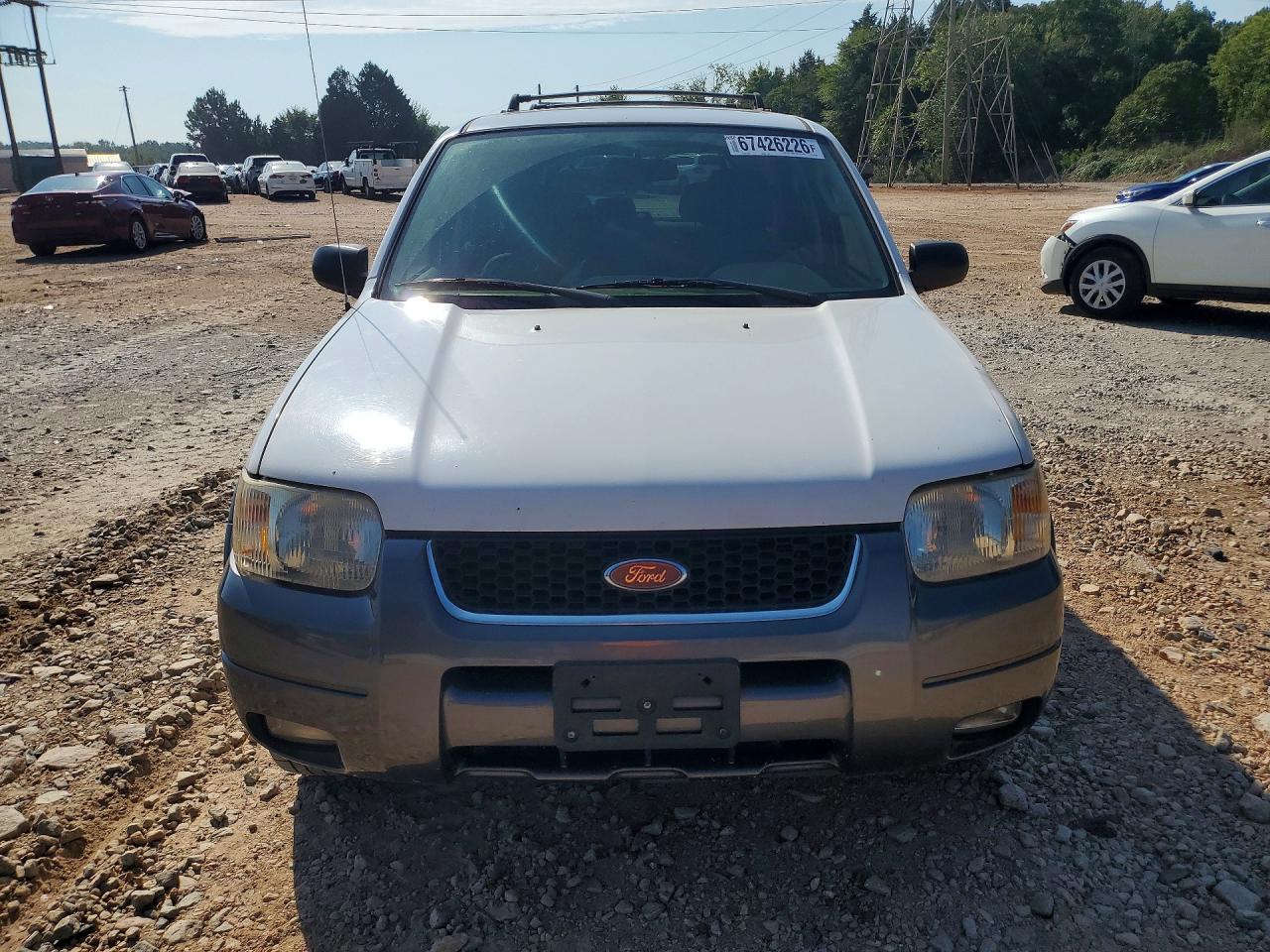 2004 Ford Escape Xlt White vin: 1FMYU03134KB41016
