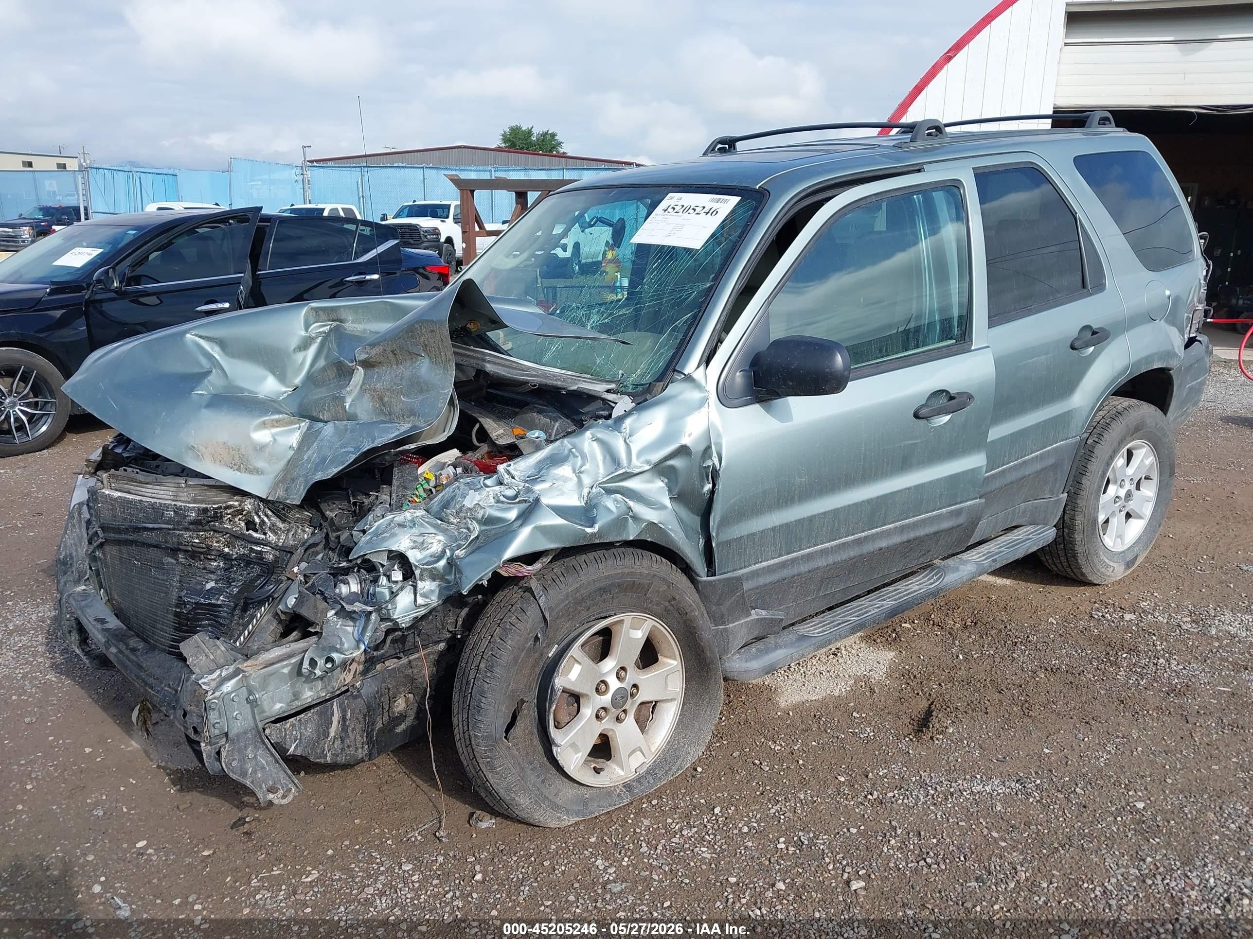 2005 Ford Escape Xlt Синий vin: 1FMYU03135KD40102