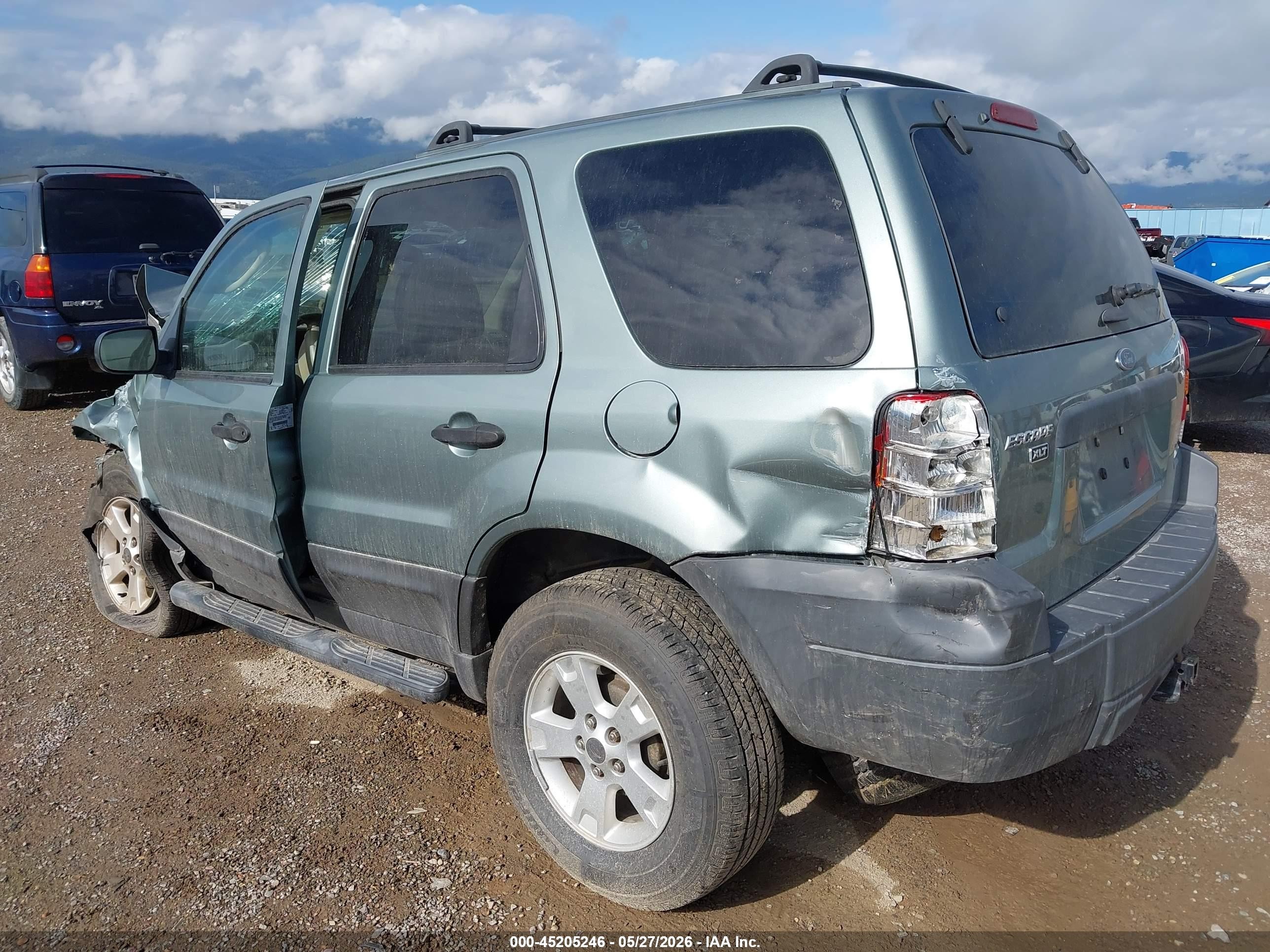 2005 Ford Escape Xlt Синий vin: 1FMYU03135KD40102
