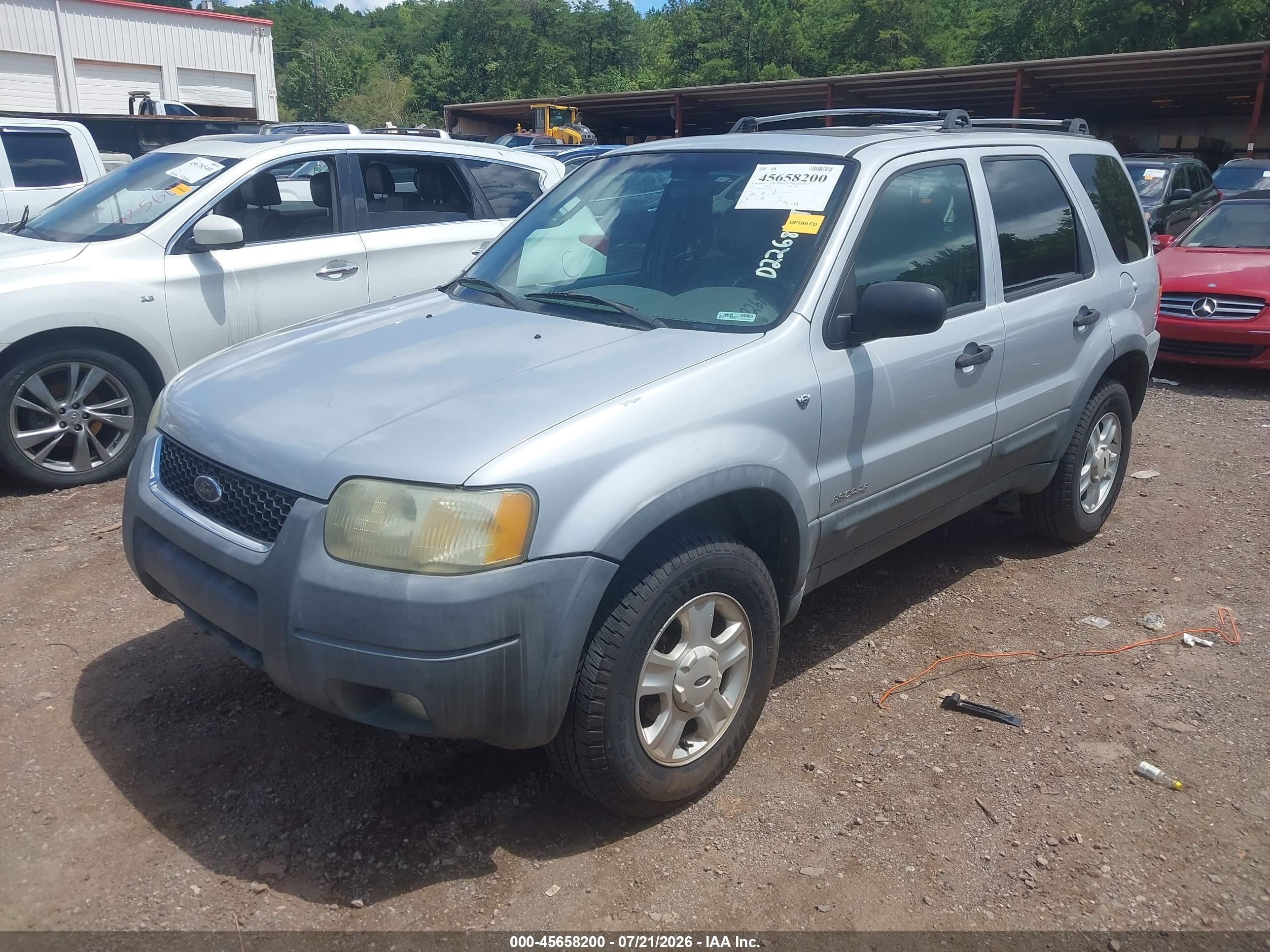 2002 Ford Escape Xlt Silver vin: 1FMYU03152KD22681