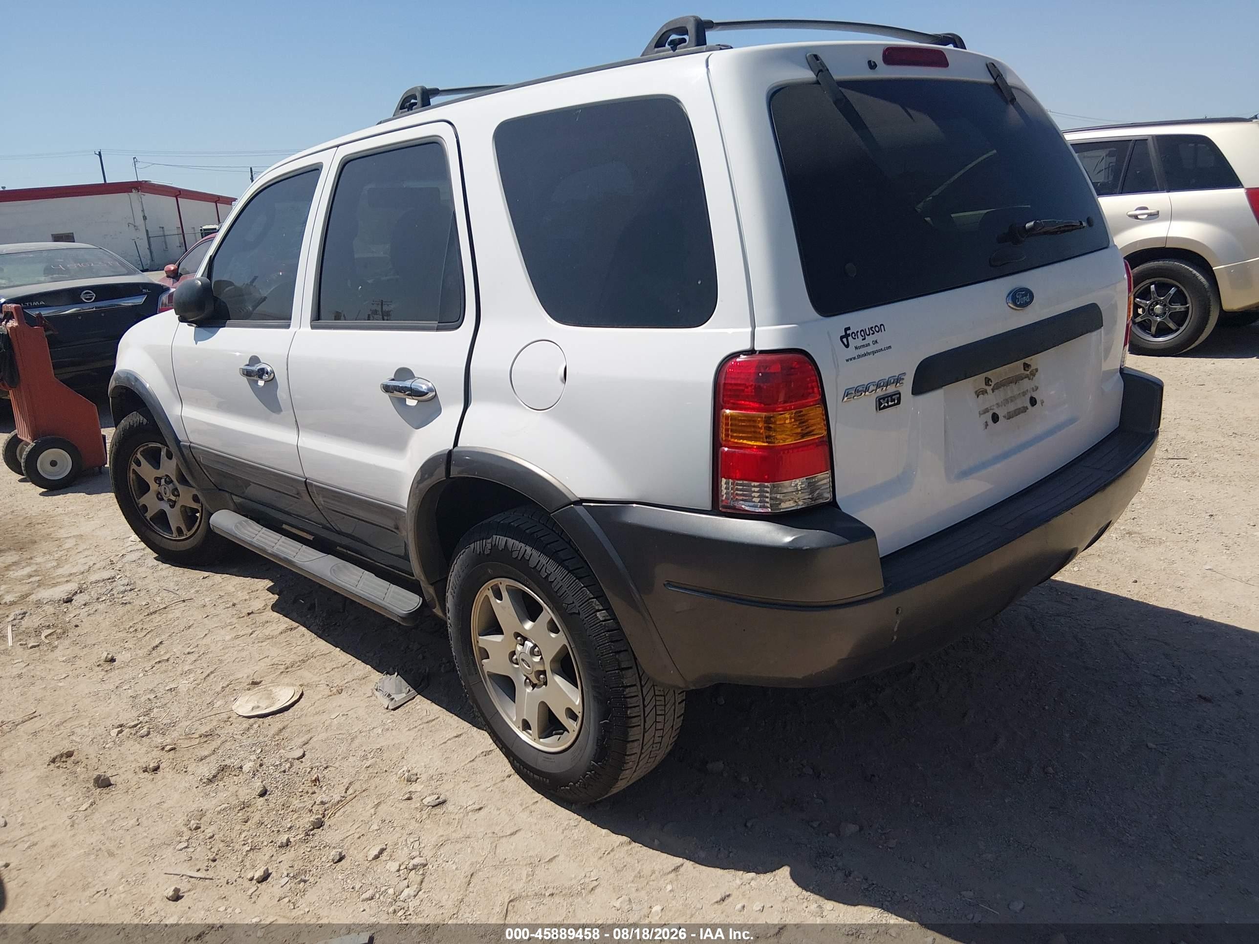 2004 Ford Escape Xlt White vin: 1FMYU03154KA19371