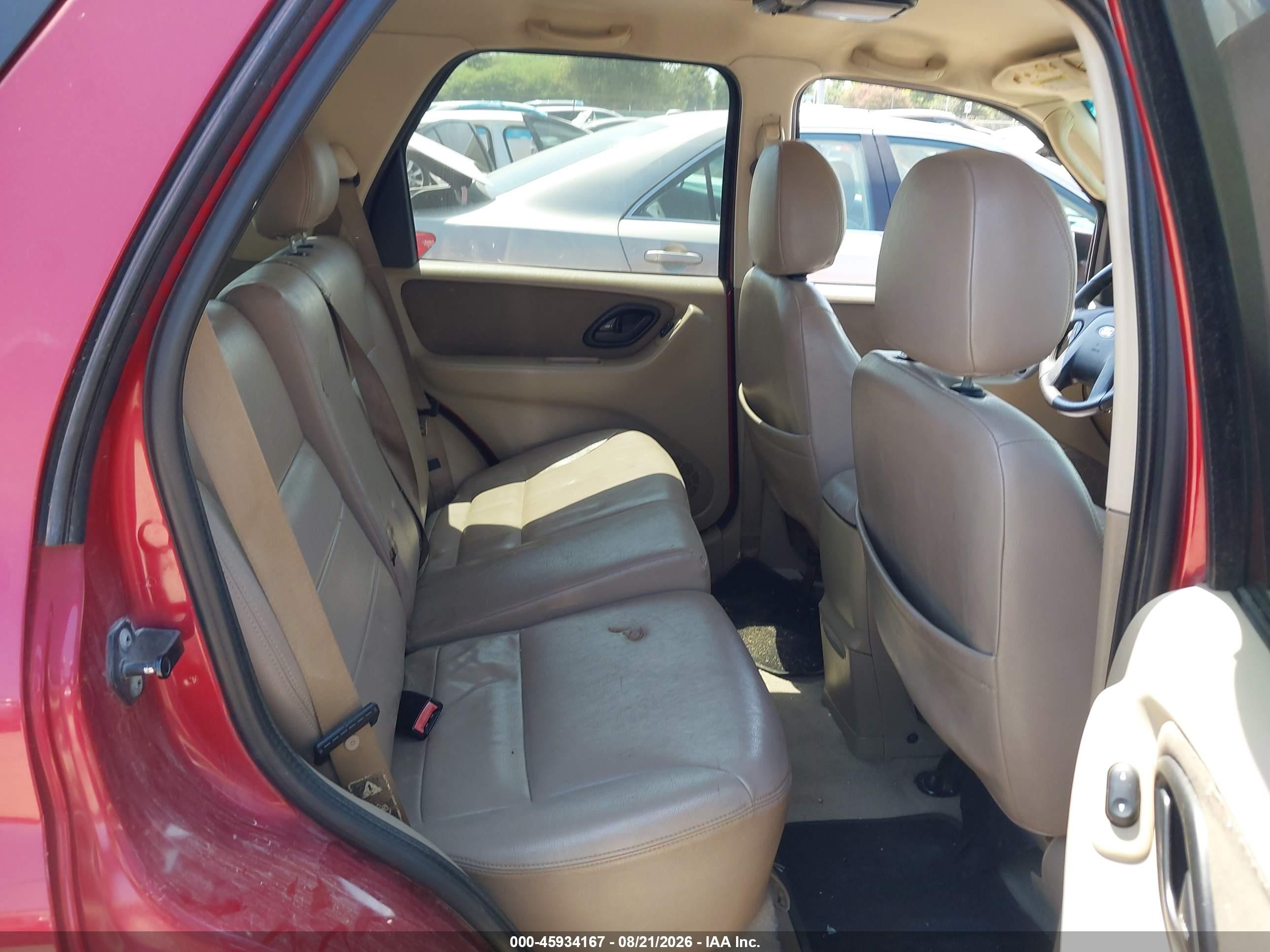 2004 Ford Escape Xlt Red vin: 1FMYU03154KA72443