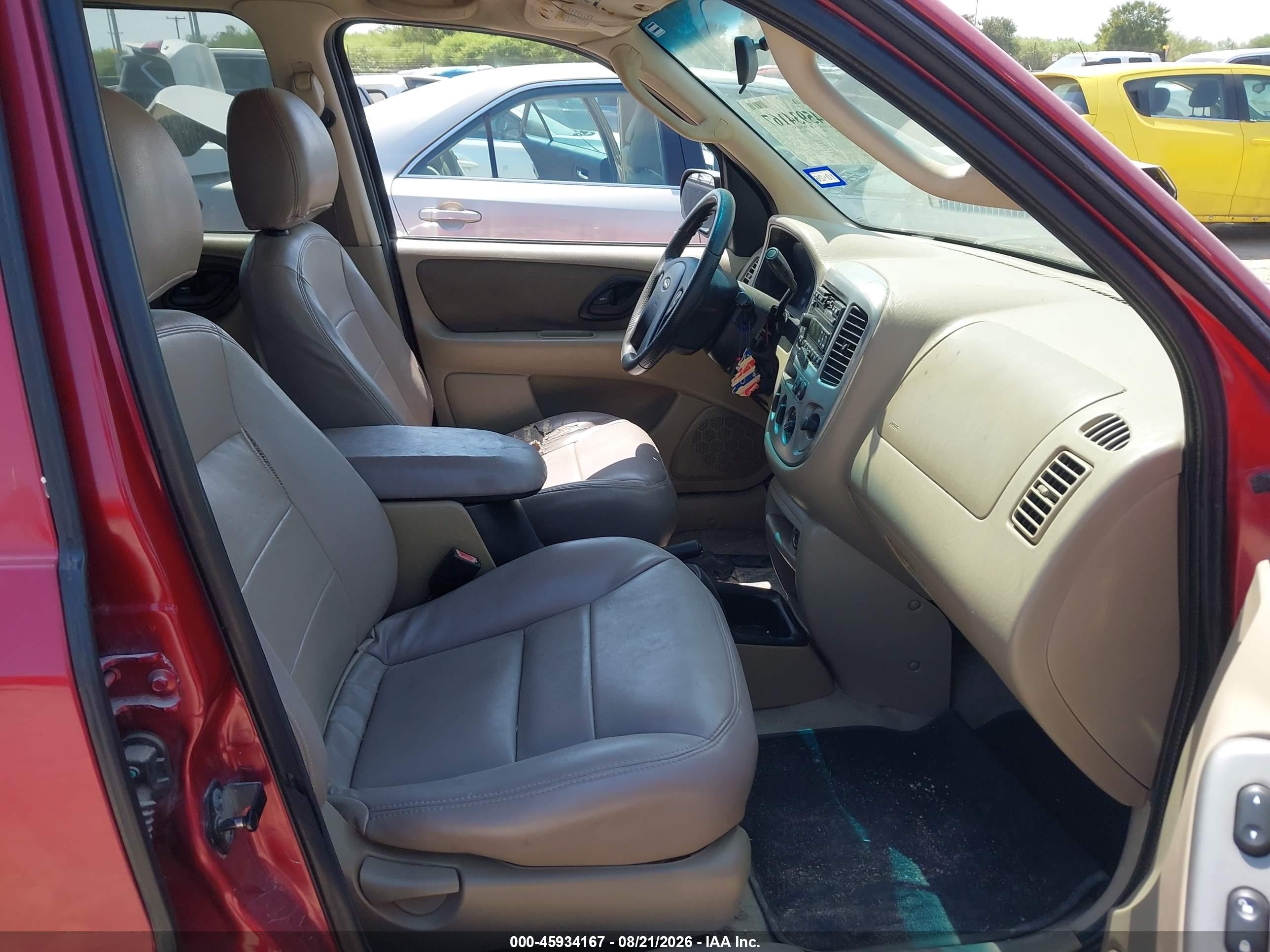 2004 Ford Escape Xlt Red vin: 1FMYU03154KA72443