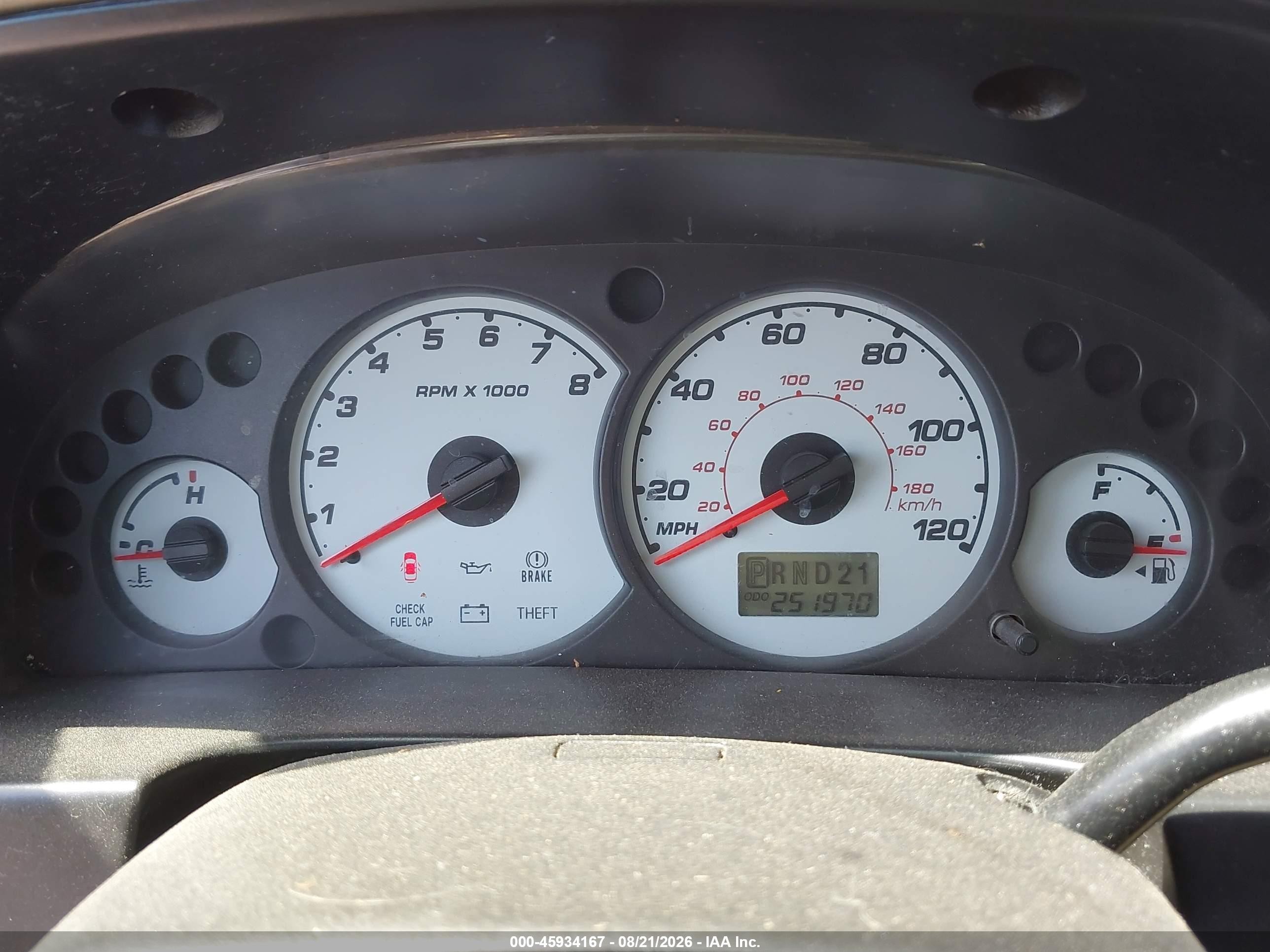 2004 Ford Escape Xlt Red vin: 1FMYU03154KA72443