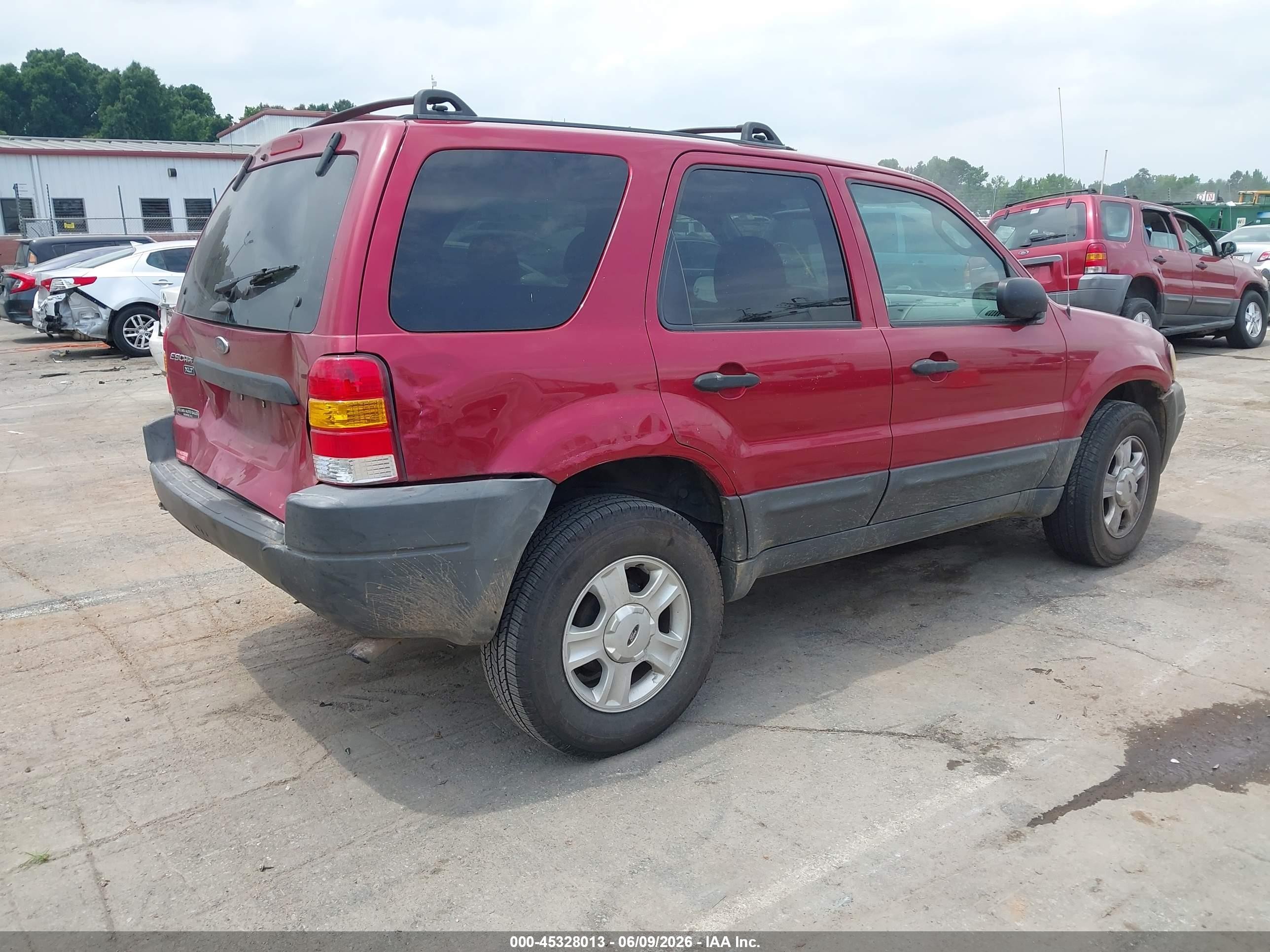 2004 Ford Escape Xlt Red vin: 1FMYU03164KA32193