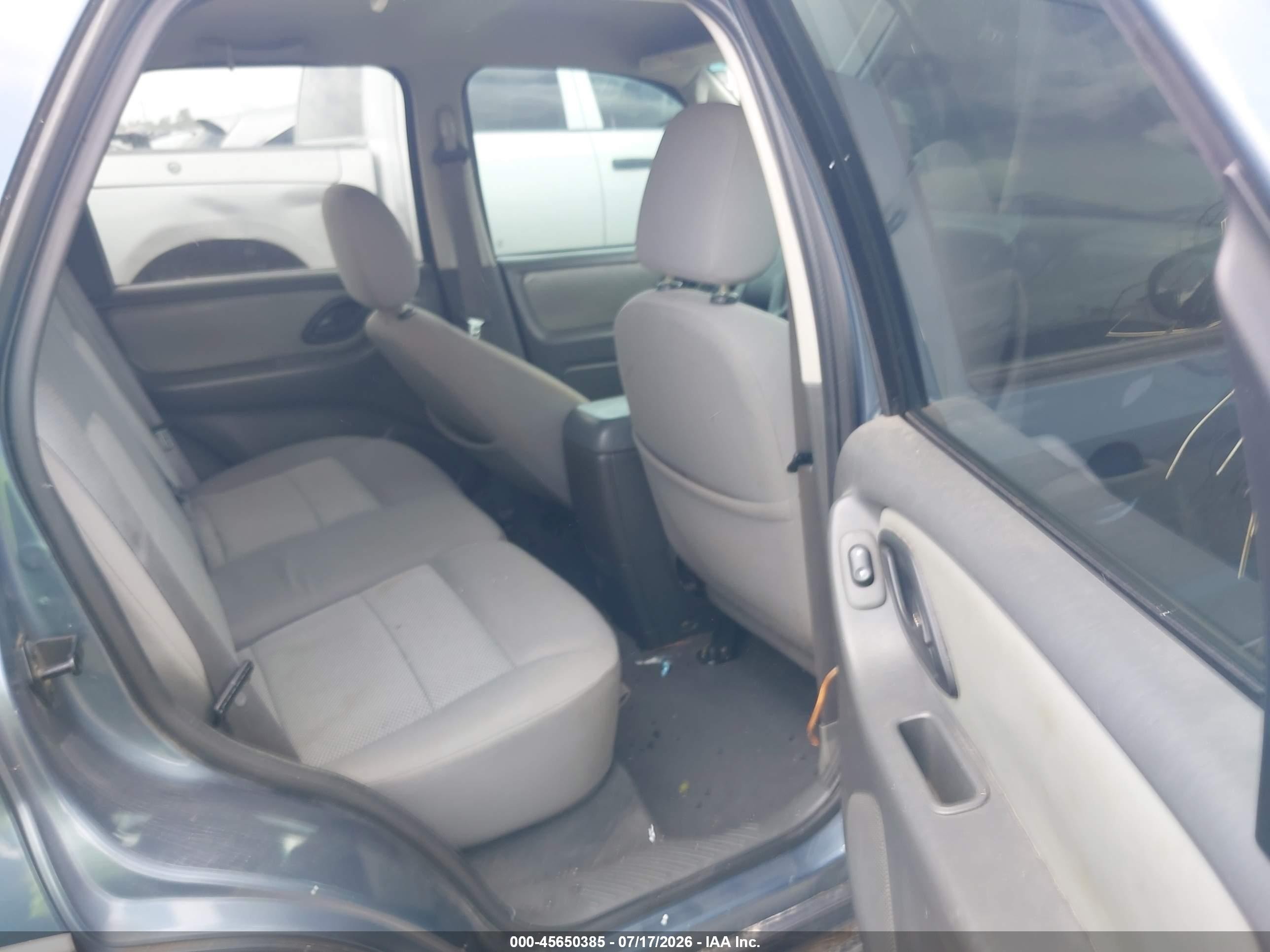 2005 Ford Escape Xlt Синий vin: 1FMYU03165KB77333
