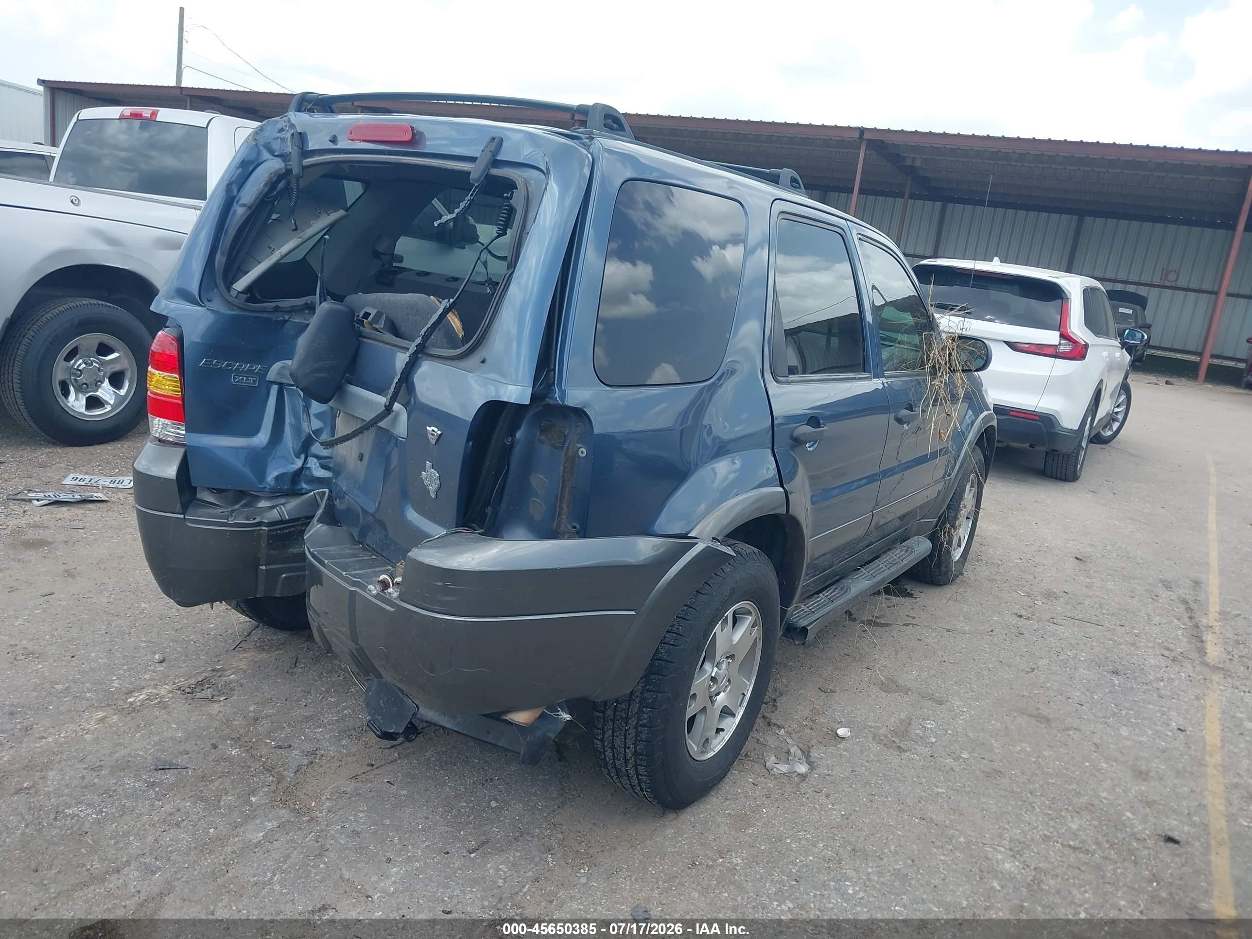 2005 Ford Escape Xlt Синий vin: 1FMYU03165KB77333