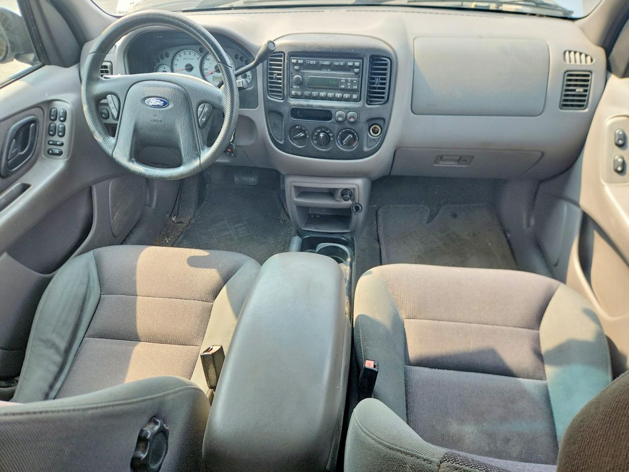 2002 Ford Escape Xlt Silver vin: 1FMYU03172KB24488