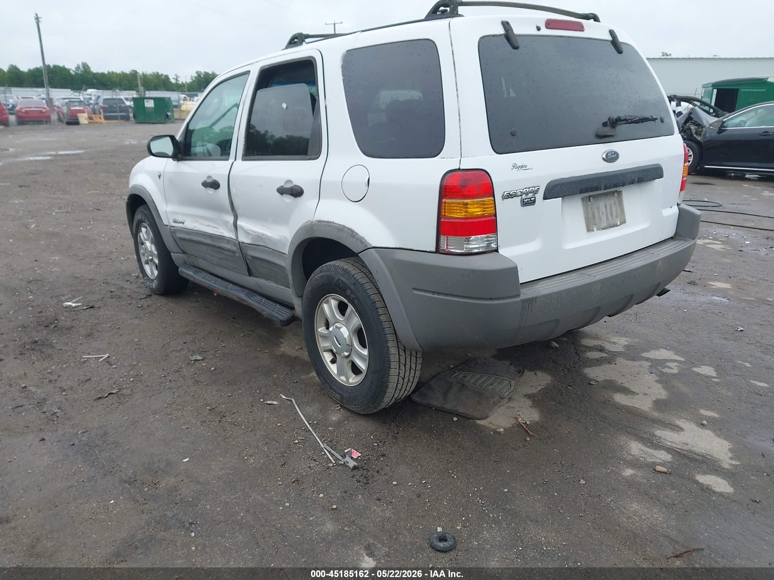 2002 Ford Escape Xlt White vin: 1FMYU03172KB37967
