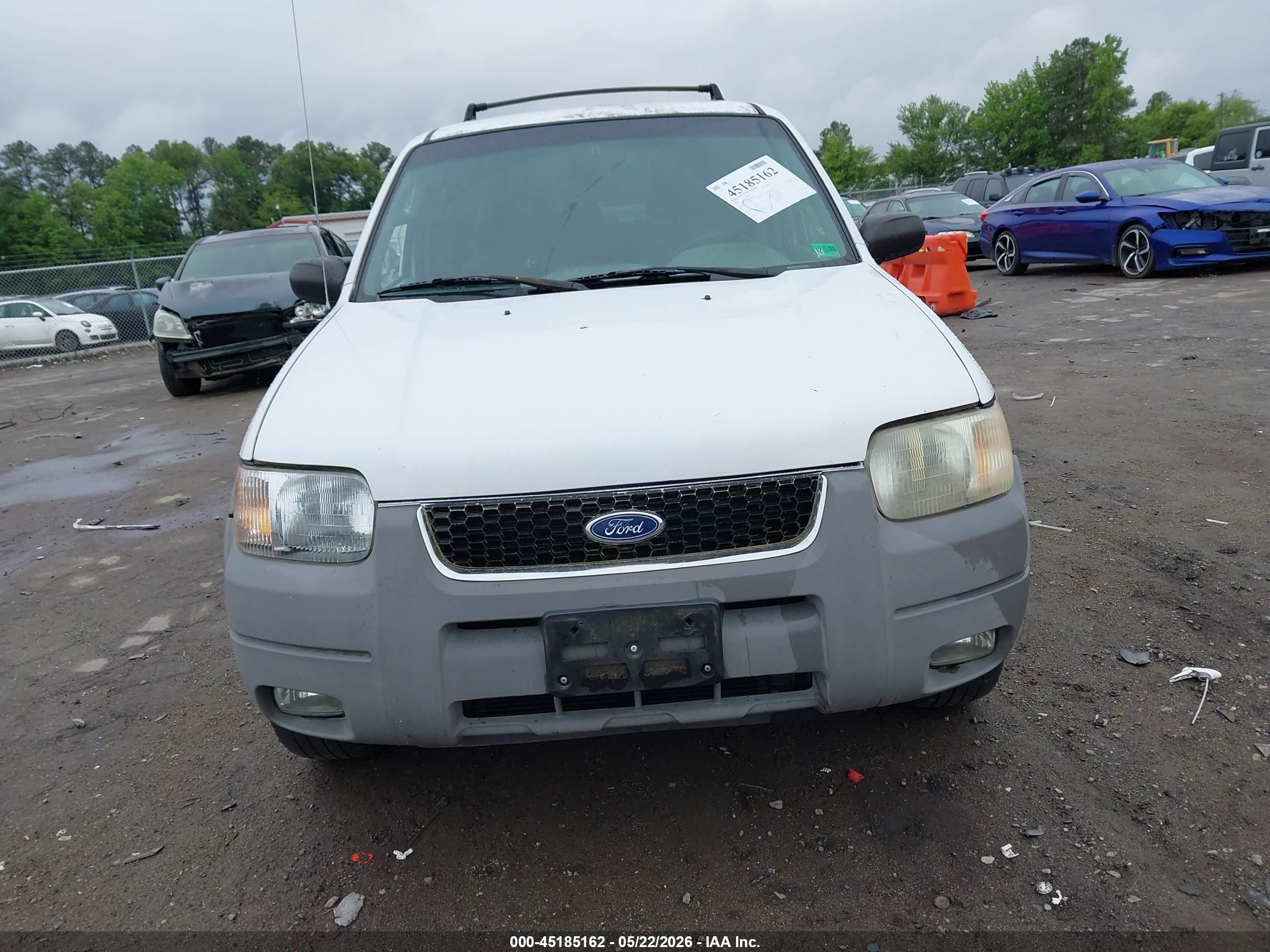 2002 Ford Escape Xlt White vin: 1FMYU03172KB37967