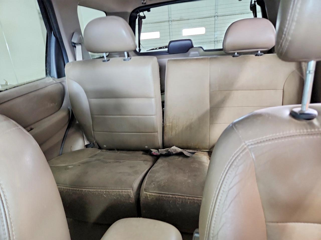 2002 Ford Escape Xlt Black vin: 1FMYU03172KC10819
