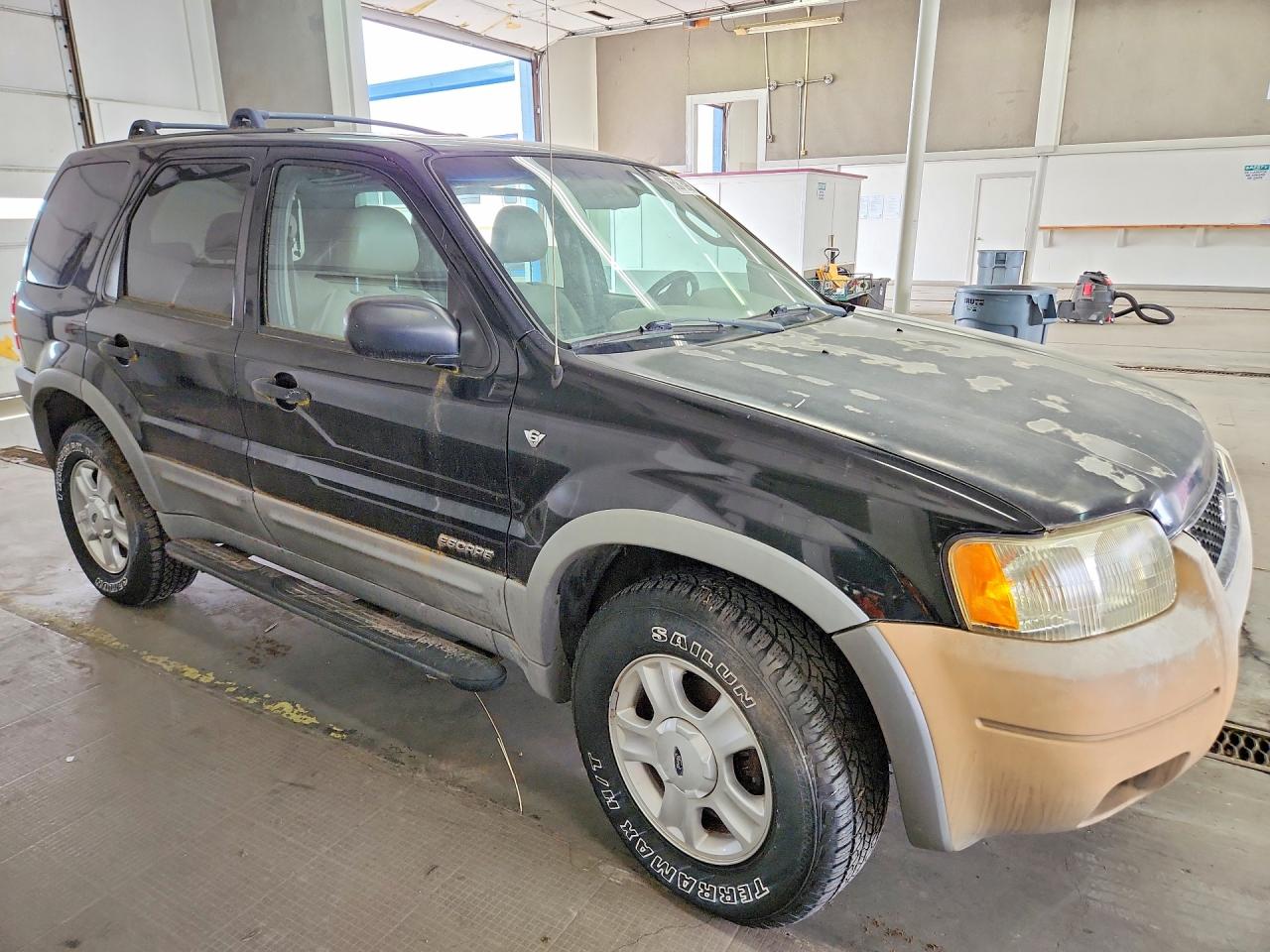 2002 Ford Escape Xlt Black vin: 1FMYU03172KC10819