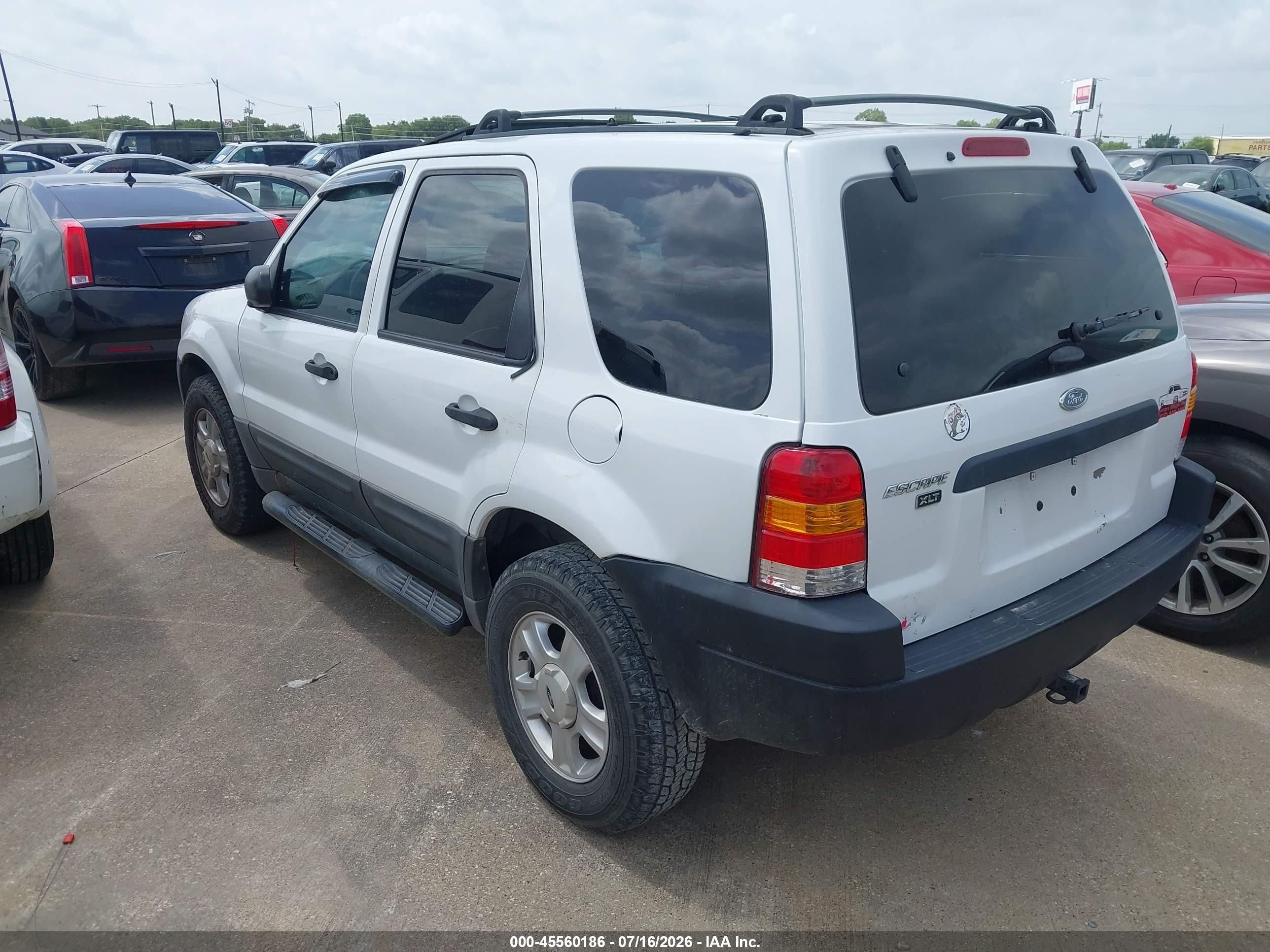 2003 Ford Escape Xlt Белый vin: 1FMYU03173KB34682