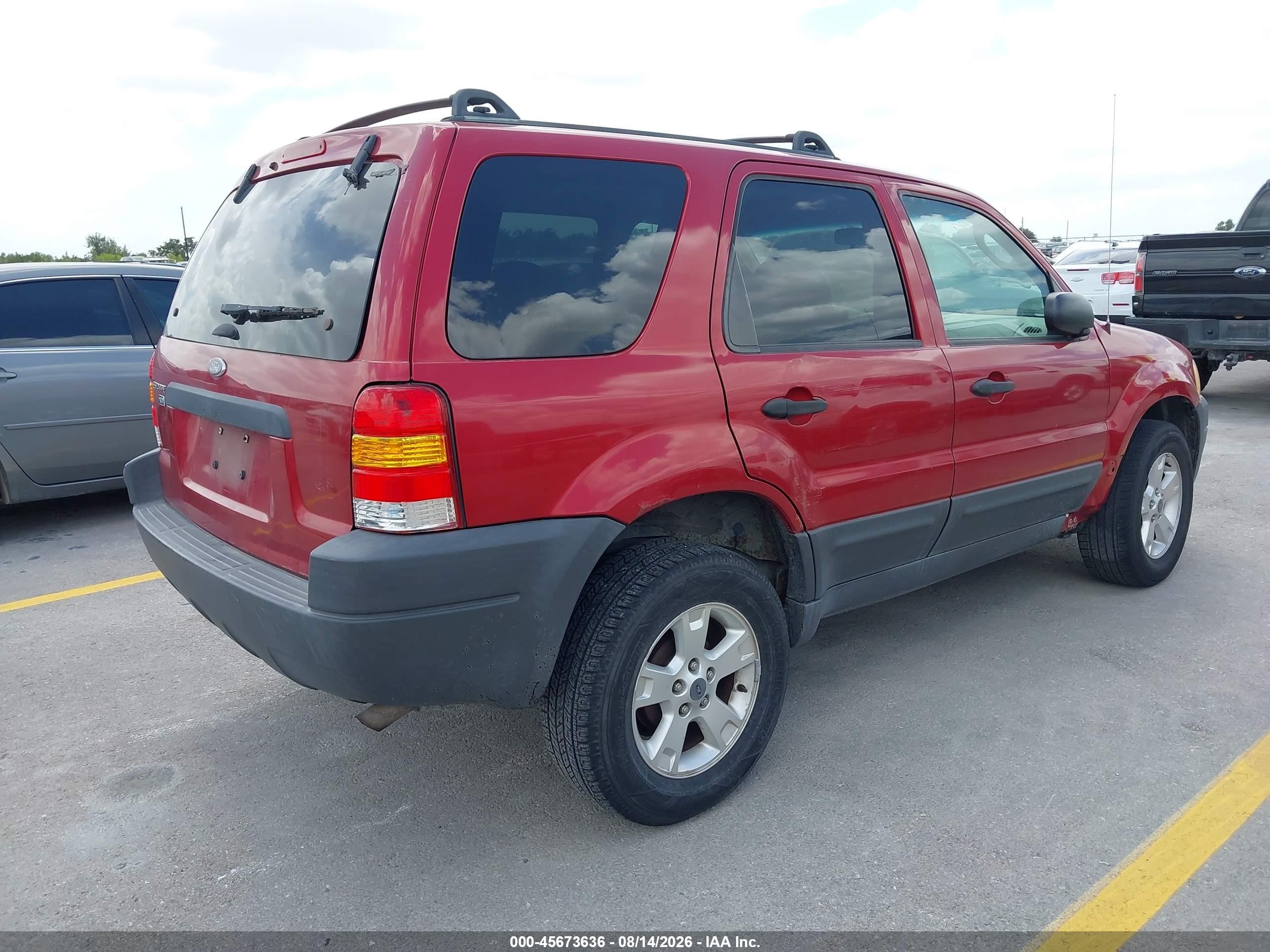 2004 Ford Escape Xlt Red vin: 1FMYU03174KA42649
