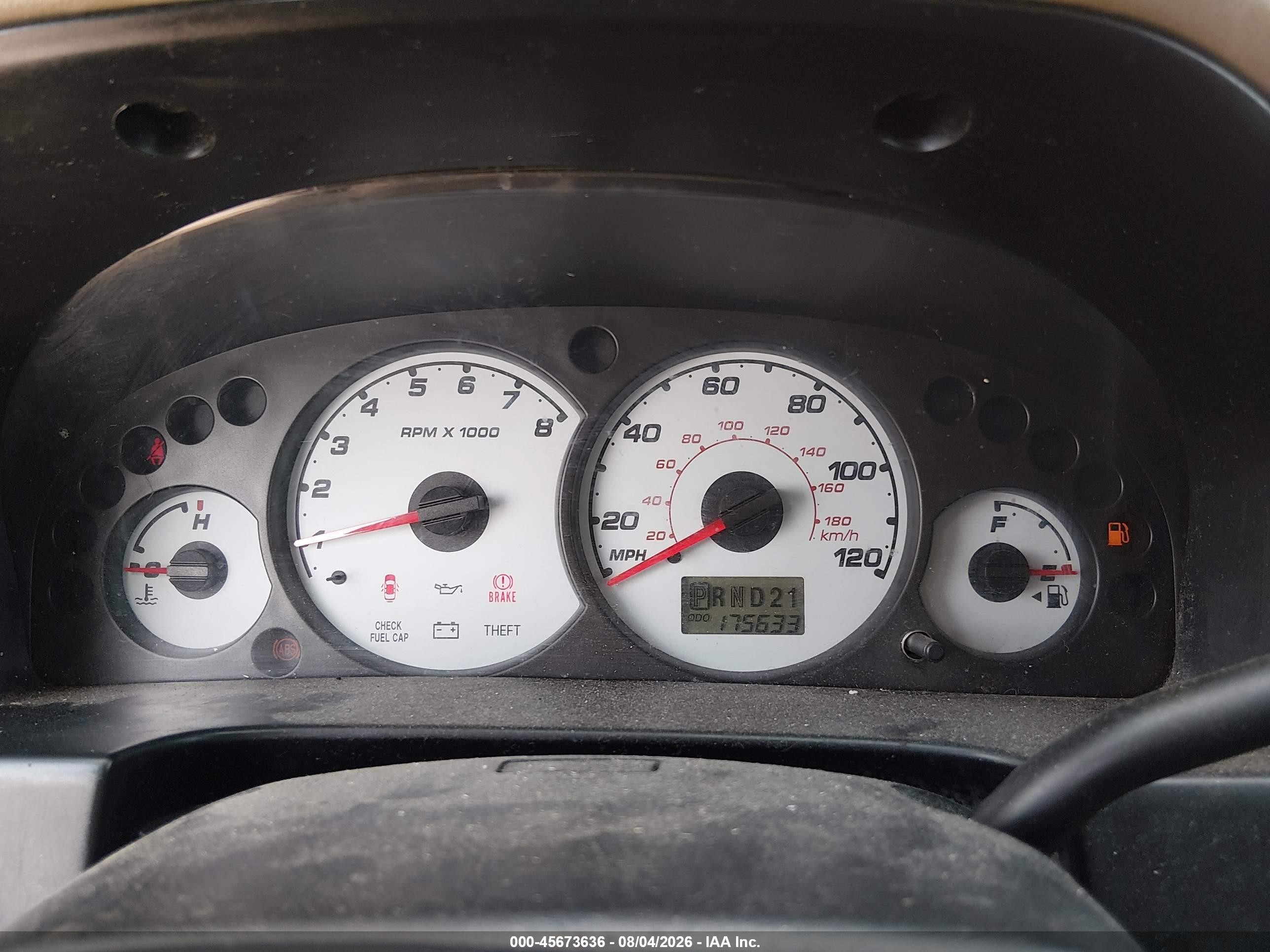 2004 Ford Escape Xlt Red vin: 1FMYU03174KA42649