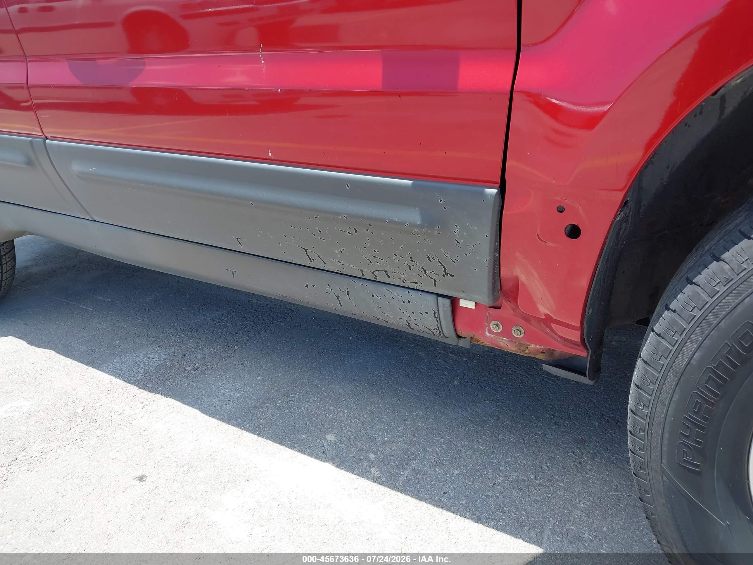 2004 Ford Escape Xlt Red vin: 1FMYU03174KA42649