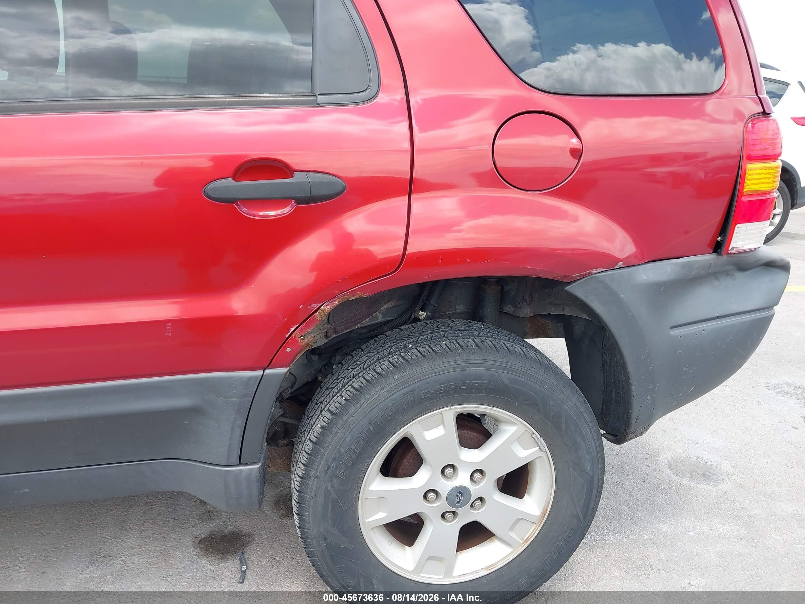 2004 Ford Escape Xlt Red vin: 1FMYU03174KA42649