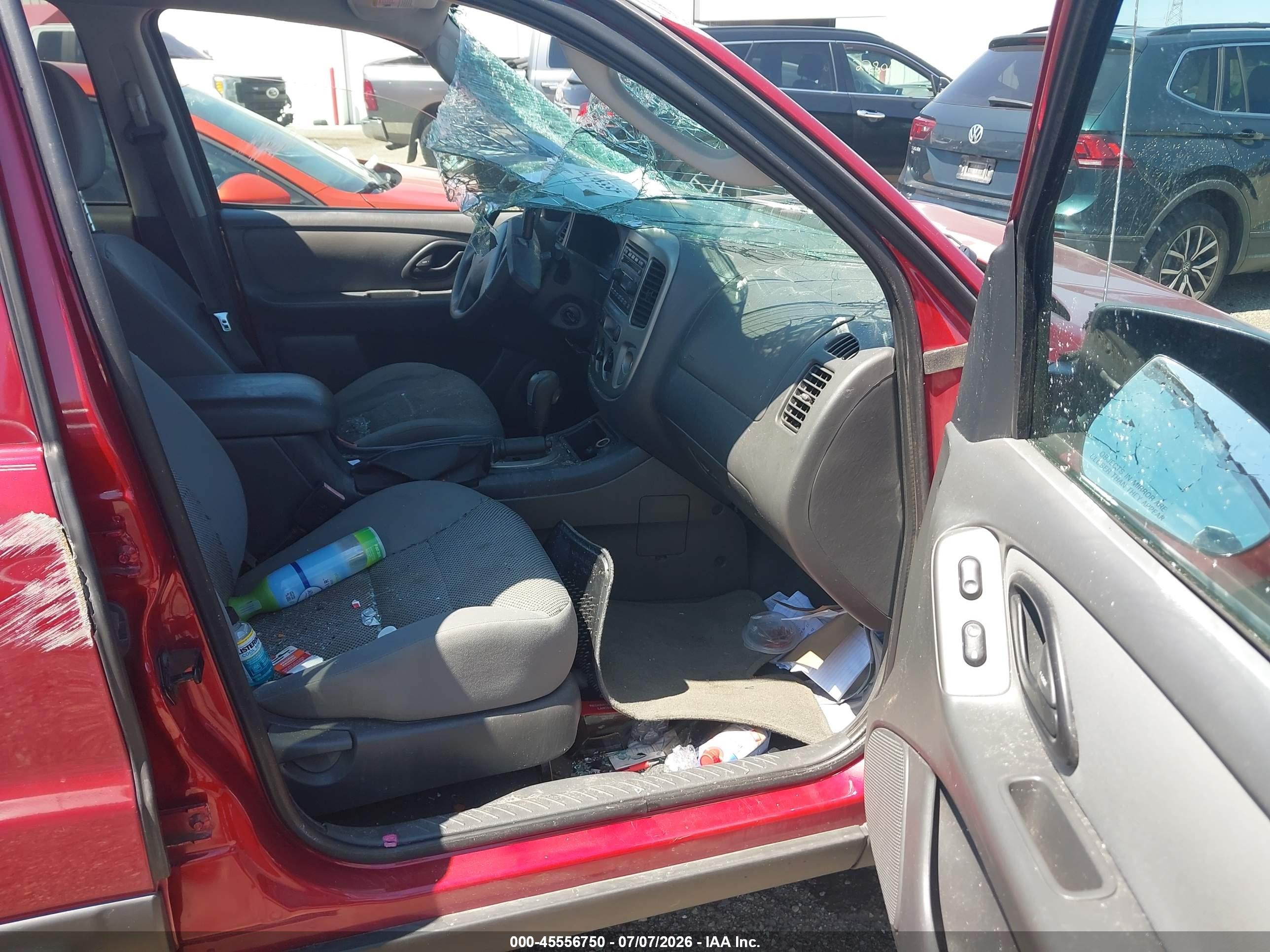 2005 Ford Escape Xlt Red vin: 1FMYU03175DA06417