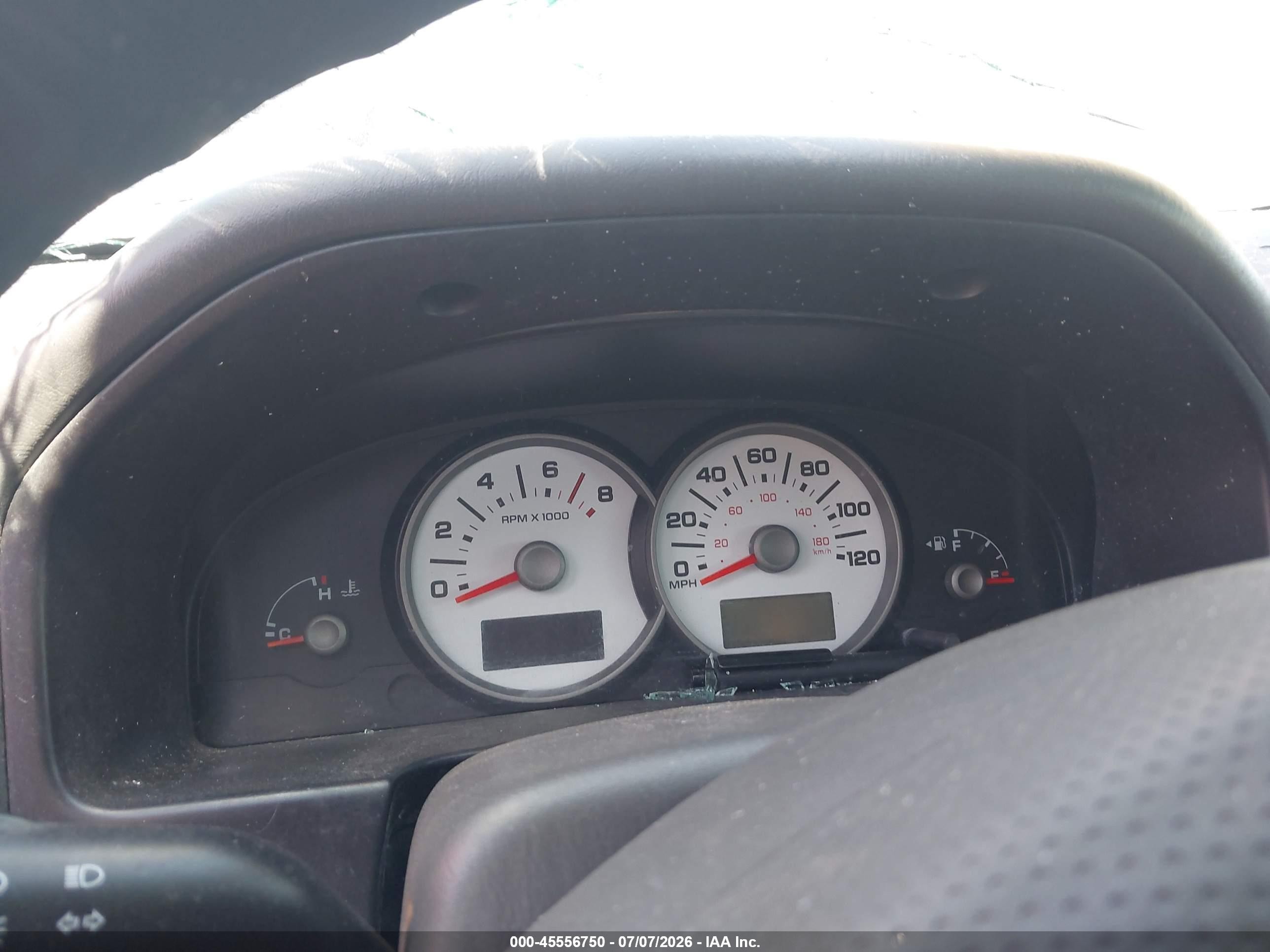 2005 Ford Escape Xlt Red vin: 1FMYU03175DA06417