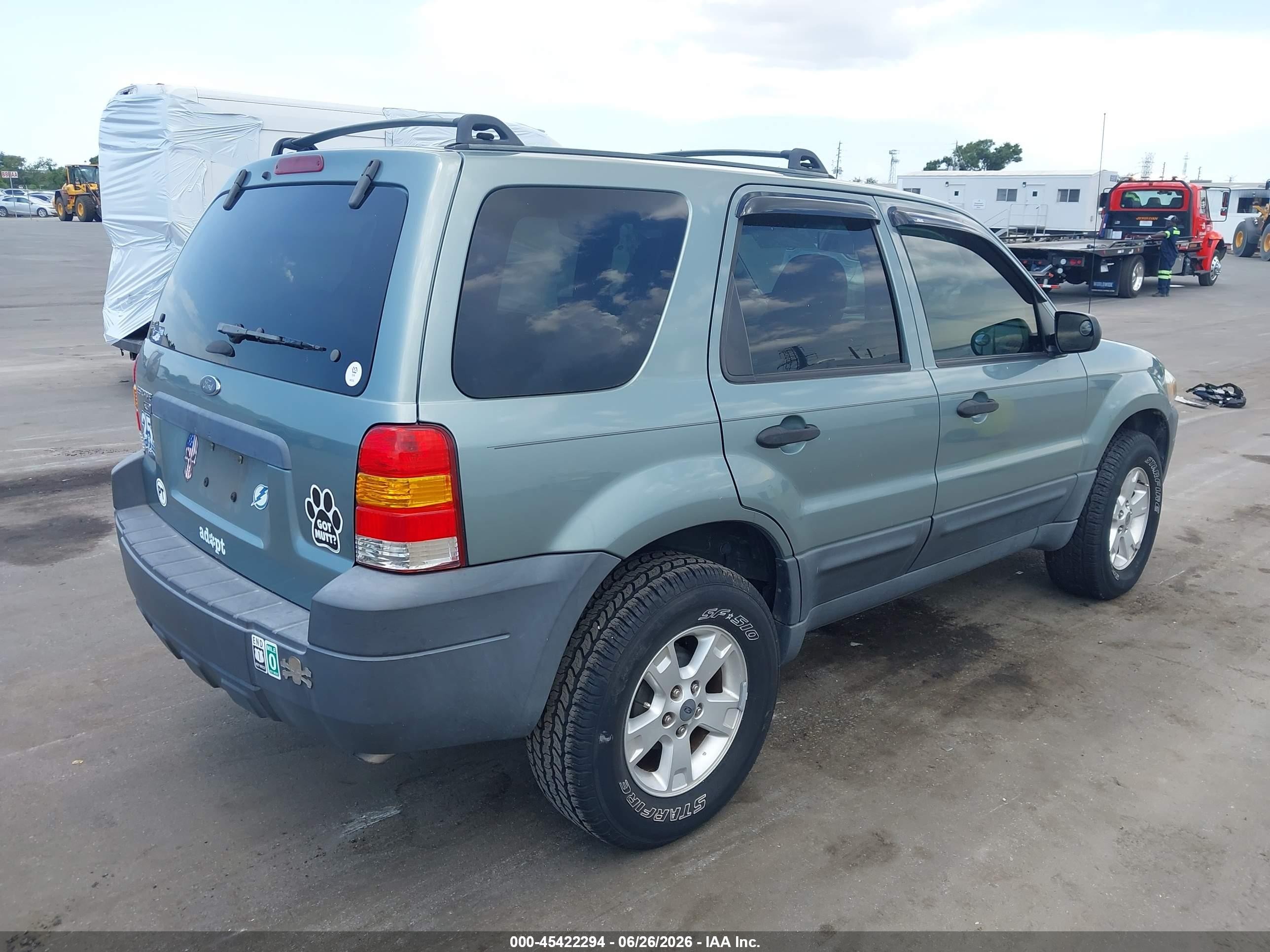 2005 Ford Escape Xlt Light Blue vin: 1FMYU03175KB06996