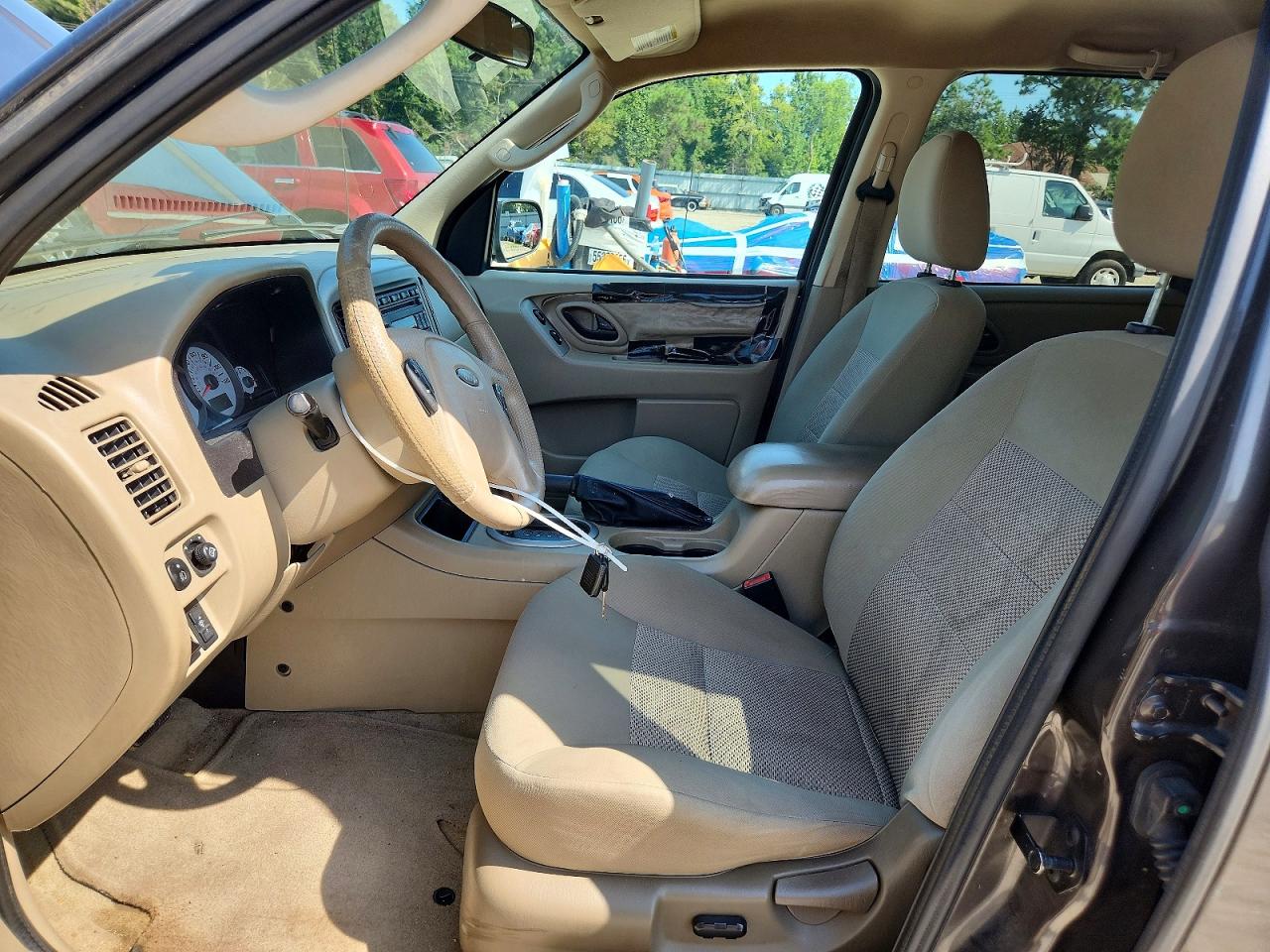 2007 Ford Escape Xlt Charcoal vin: 1FMYU03177KA99003