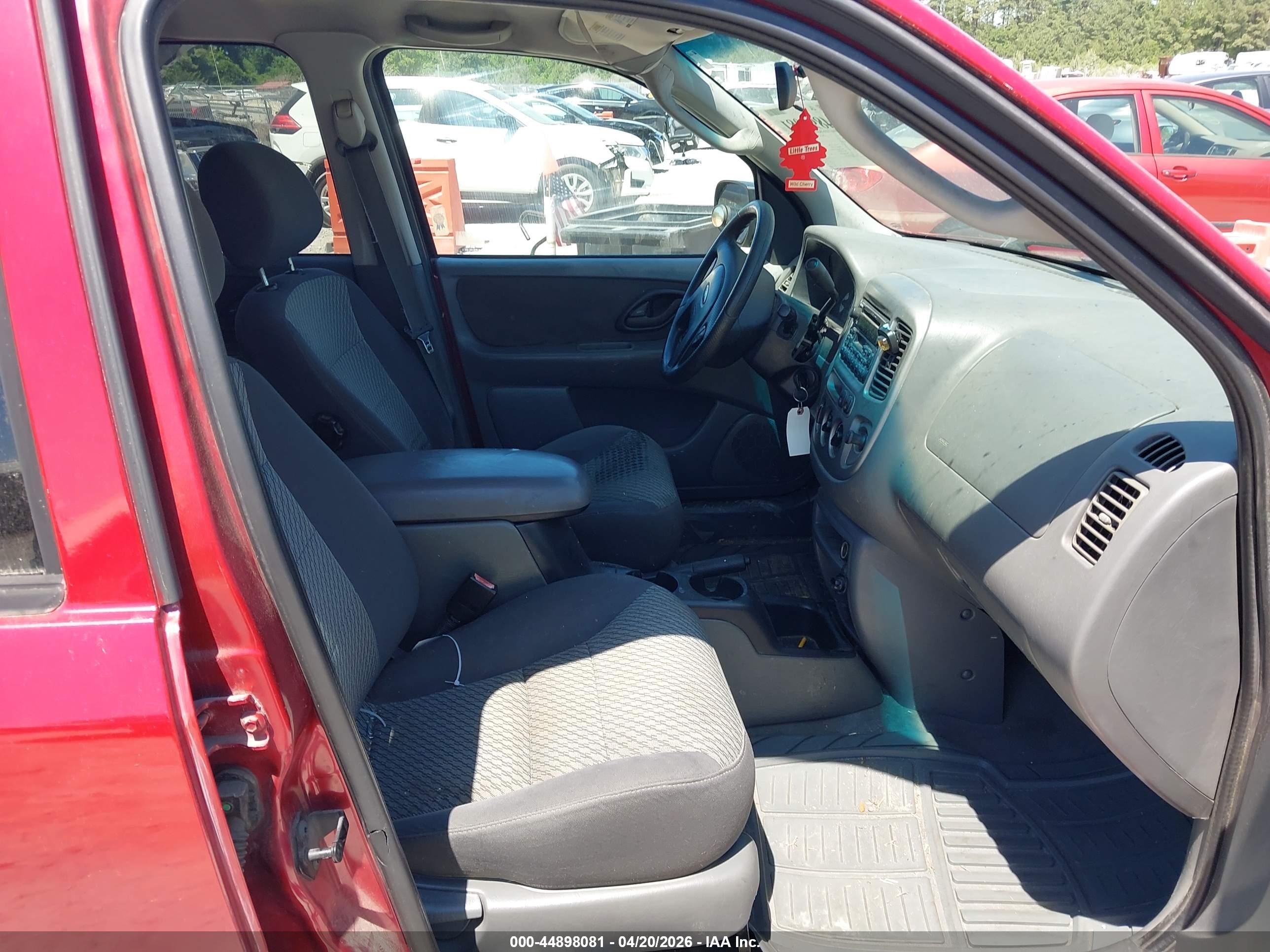 2003 Ford Escape Xlt Red vin: 1FMYU03183KA10484