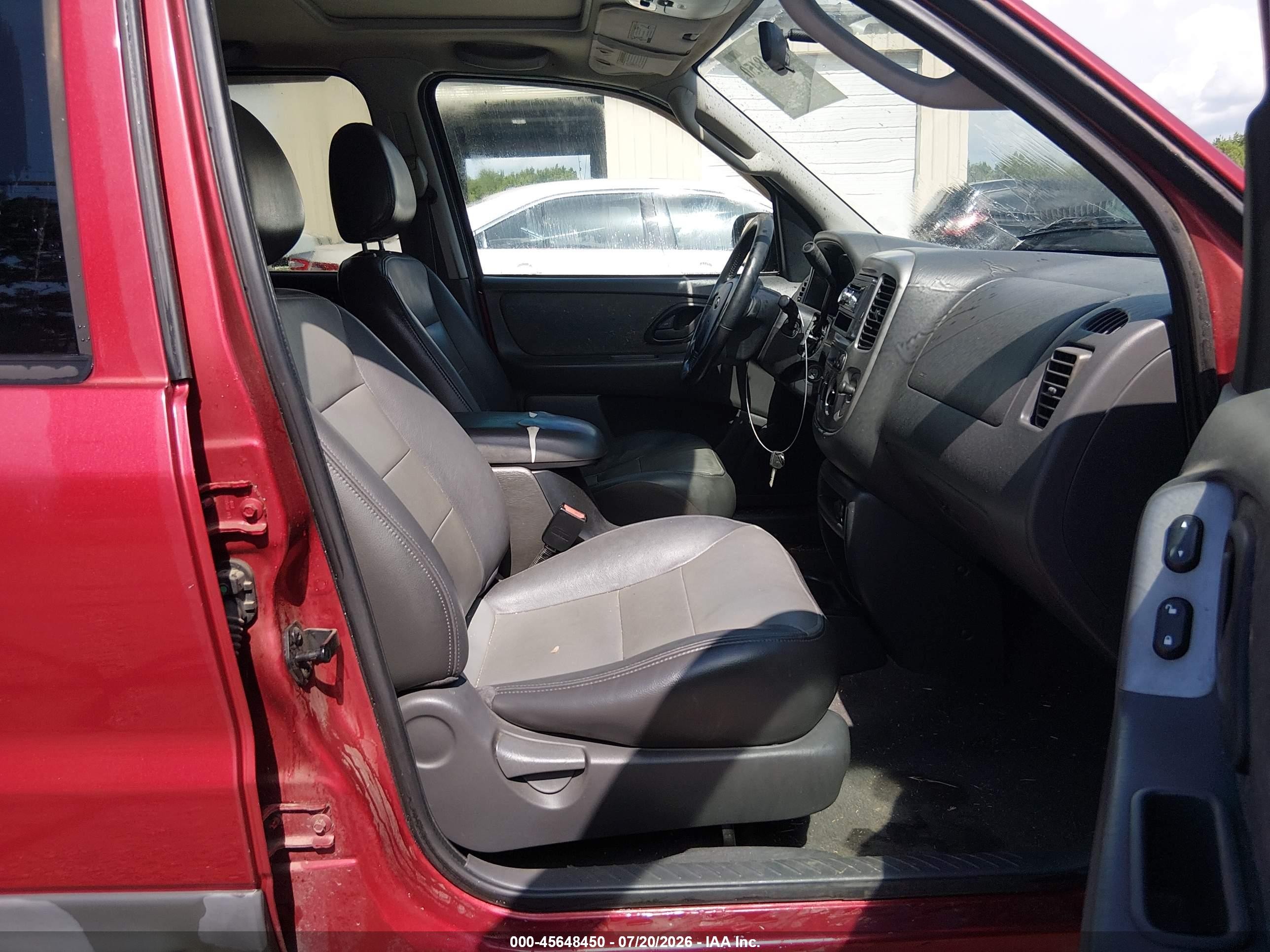 2003 Ford Escape Xlt Red vin: 1FMYU03183KC97714