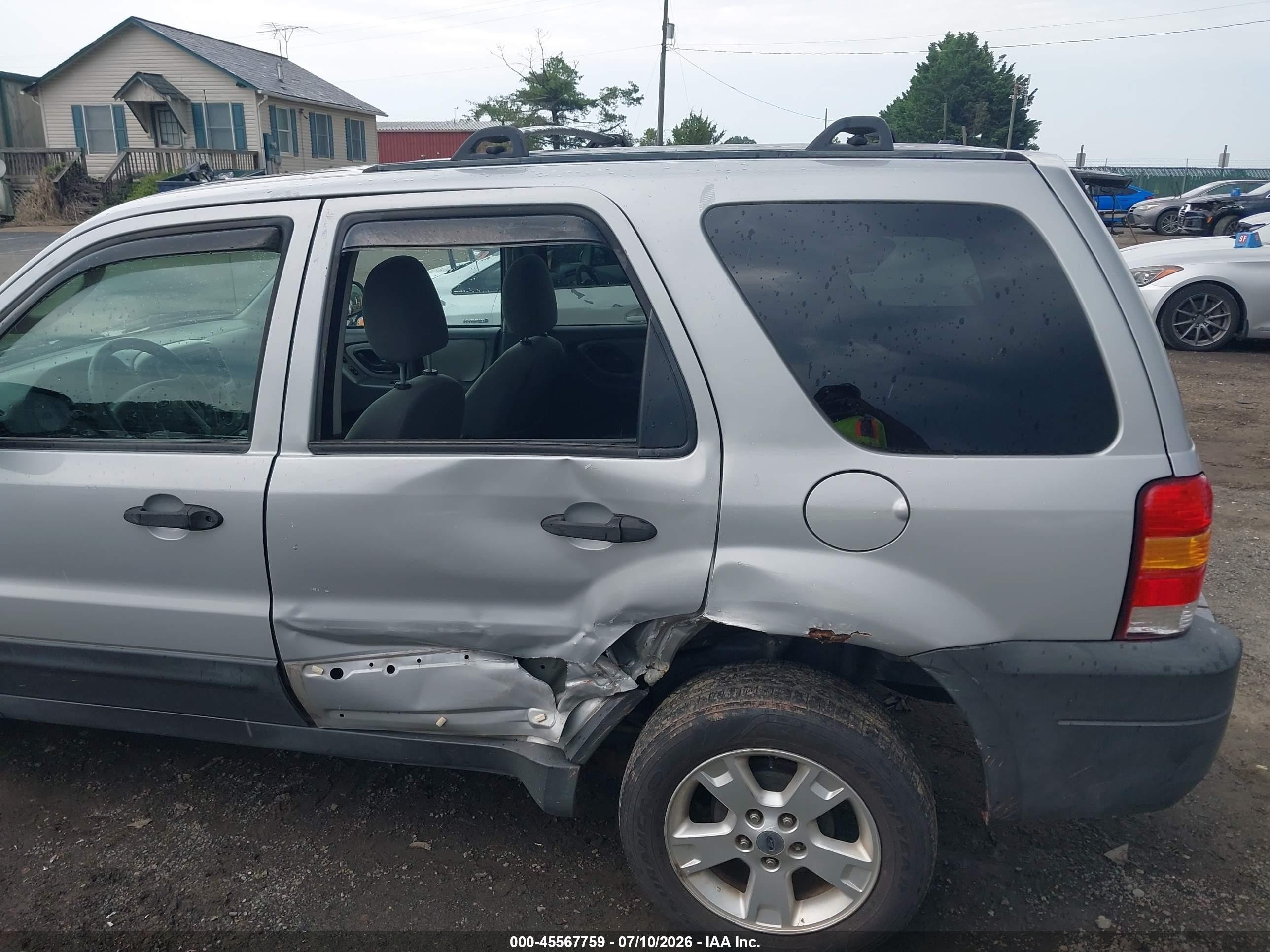 2005 Ford Escape Xlt Silver vin: 1FMYU03185KB28666