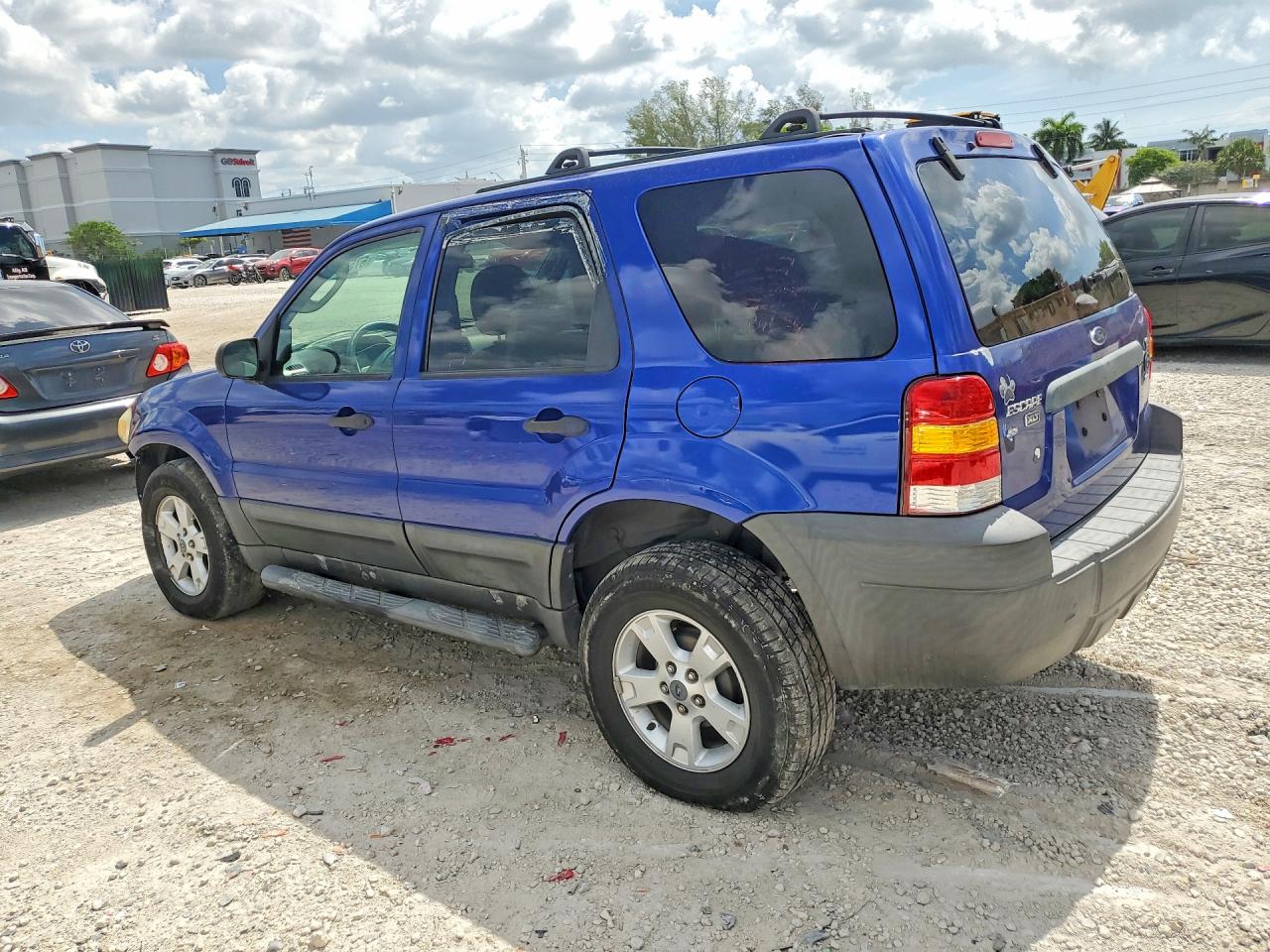 2006 Ford Escape Xlt Синий vin: 1FMYU03186KA13471