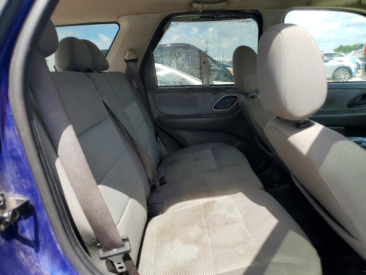 2006 Ford Escape Xlt Синий vin: 1FMYU03186KA13471