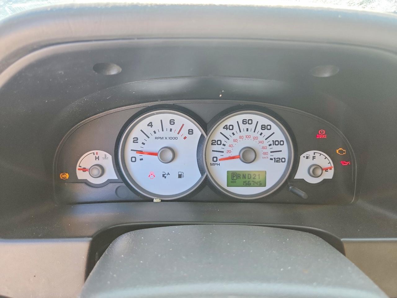 2007 Ford Escape Xlt Silver vin: 1FMYU03187KB17993