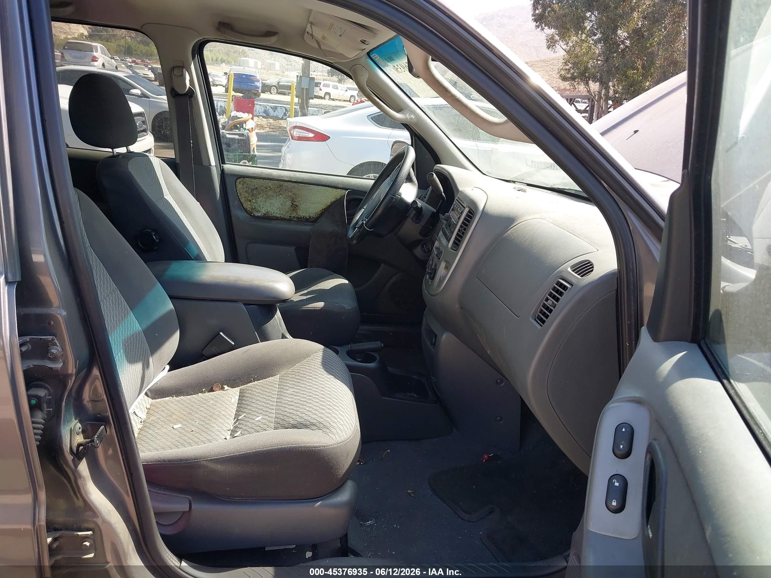2003 Ford Escape Xlt Gray vin: 1FMYU03193KA03897