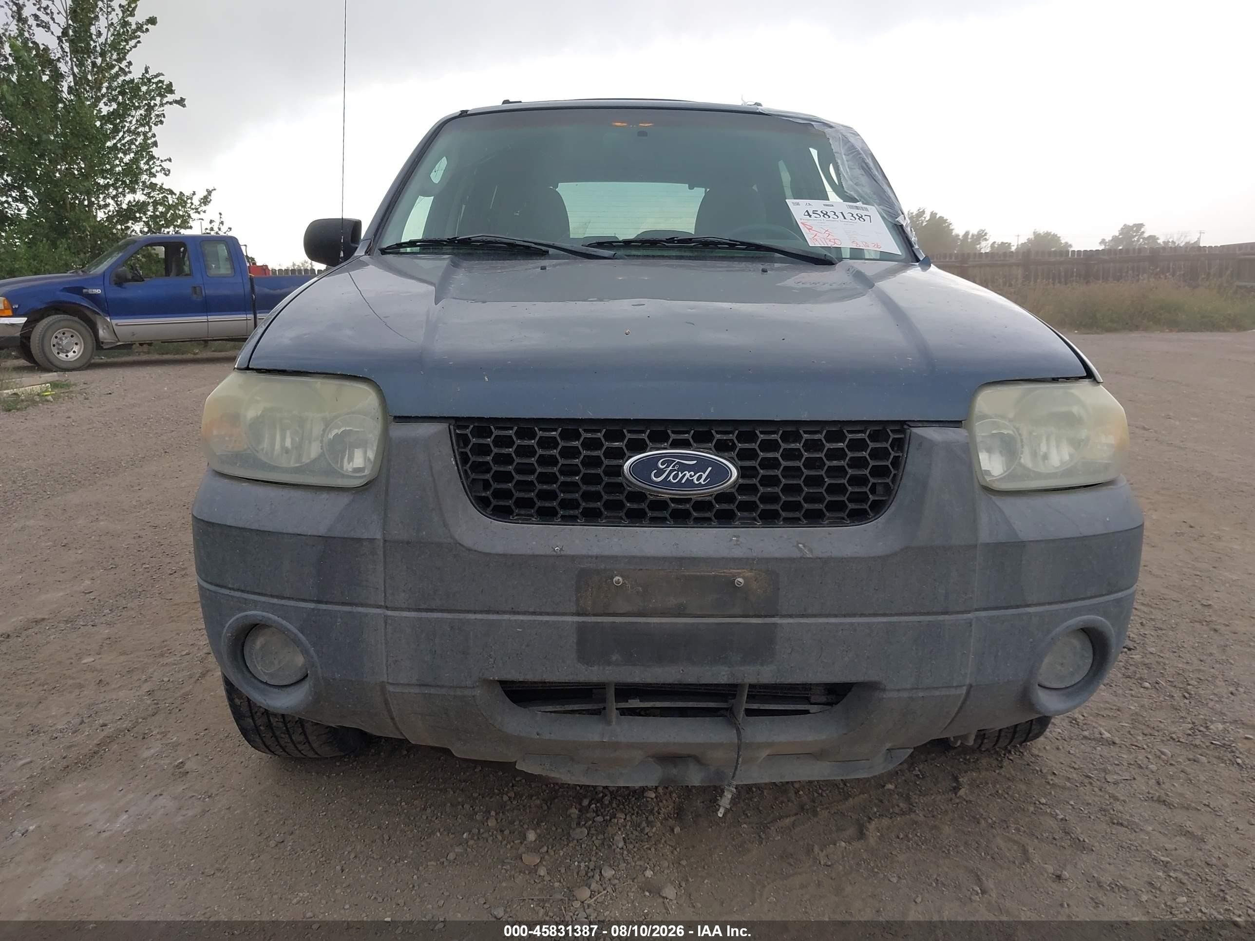 2005 Ford Escape Xlt Blue vin: 1FMYU03195KA47241