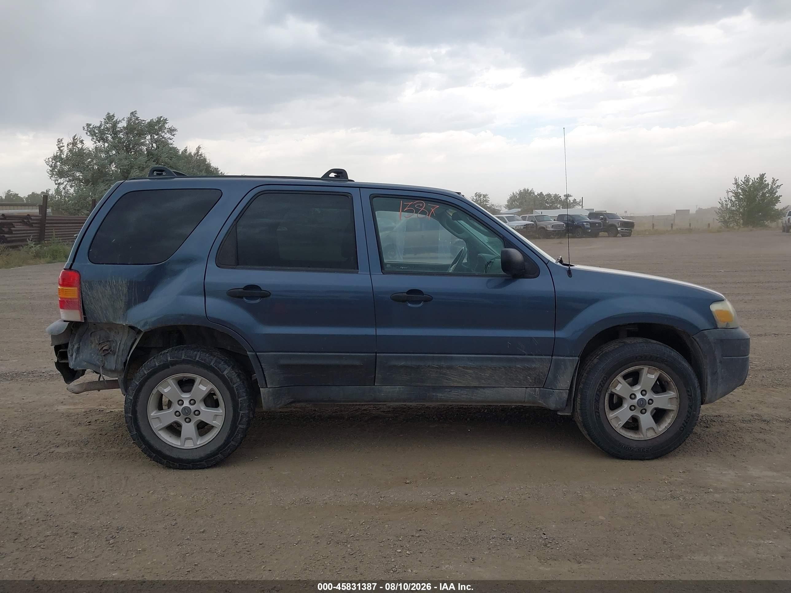 2005 Ford Escape Xlt Blue vin: 1FMYU03195KA47241