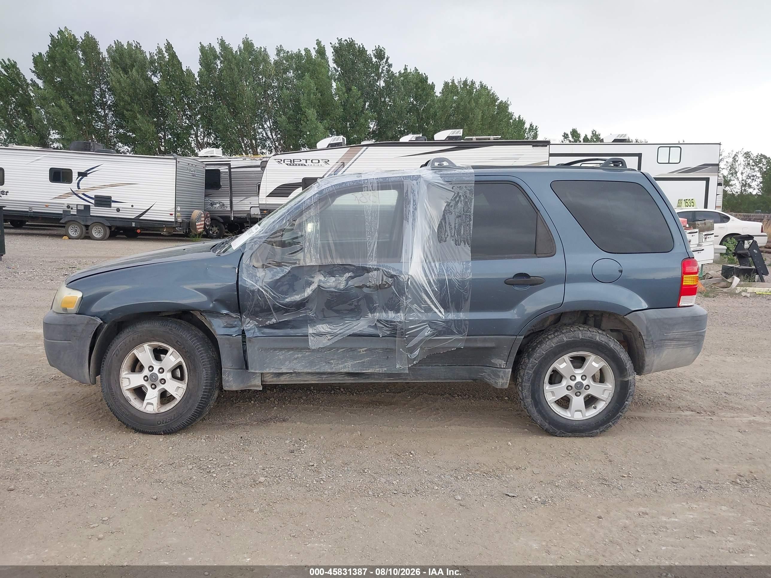 2005 Ford Escape Xlt Blue vin: 1FMYU03195KA47241