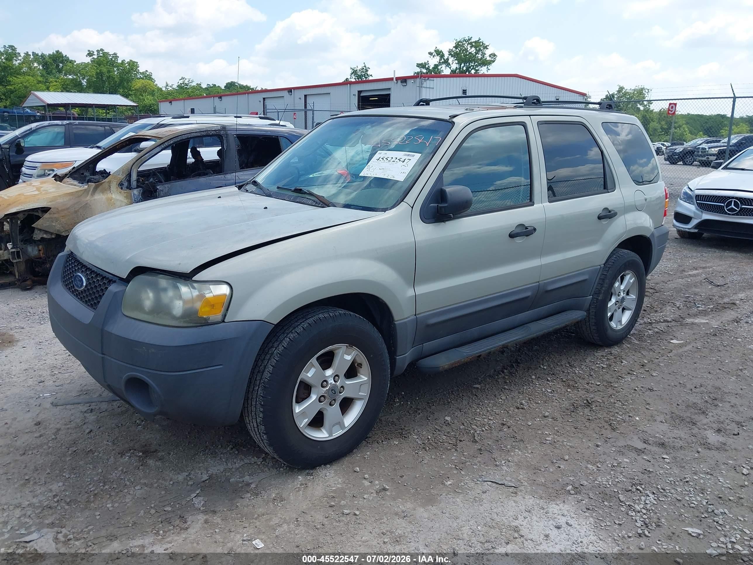 2005 Ford Escape Xlt Серебряный vin: 1FMYU03195KD15317