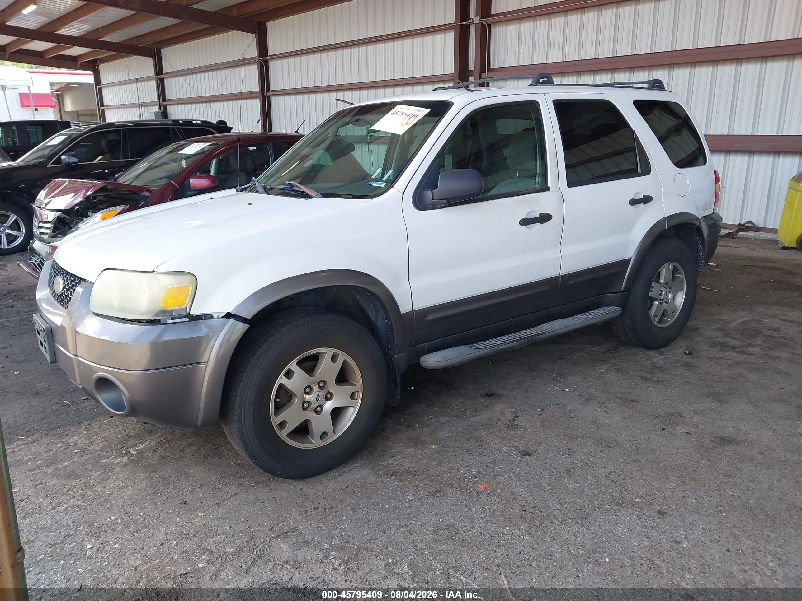 2005 Ford Escape Xlt White vin: 1FMYU03195KE17507