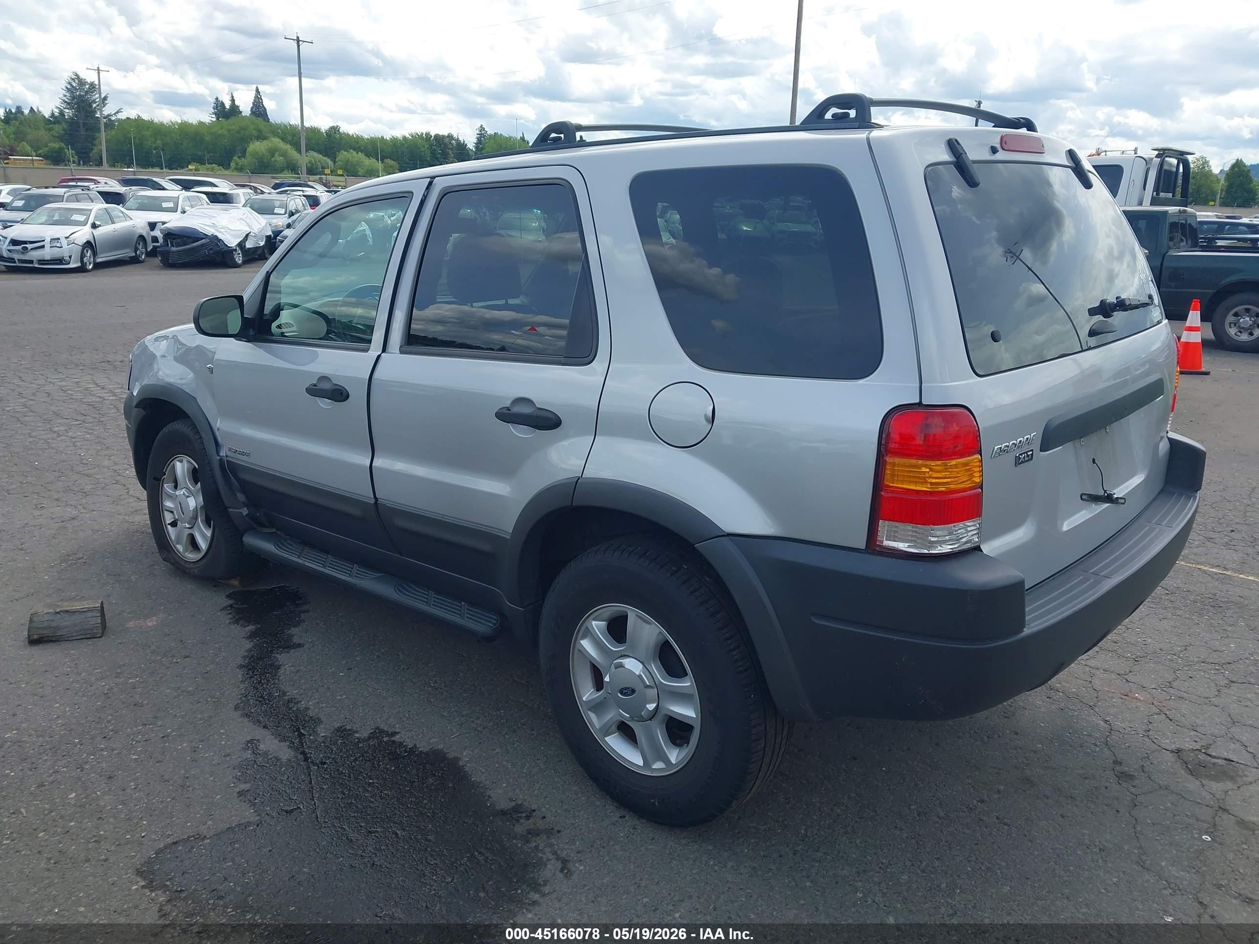 2002 Ford Escape Xlt Silver vin: 1FMYU031X2KC31213
