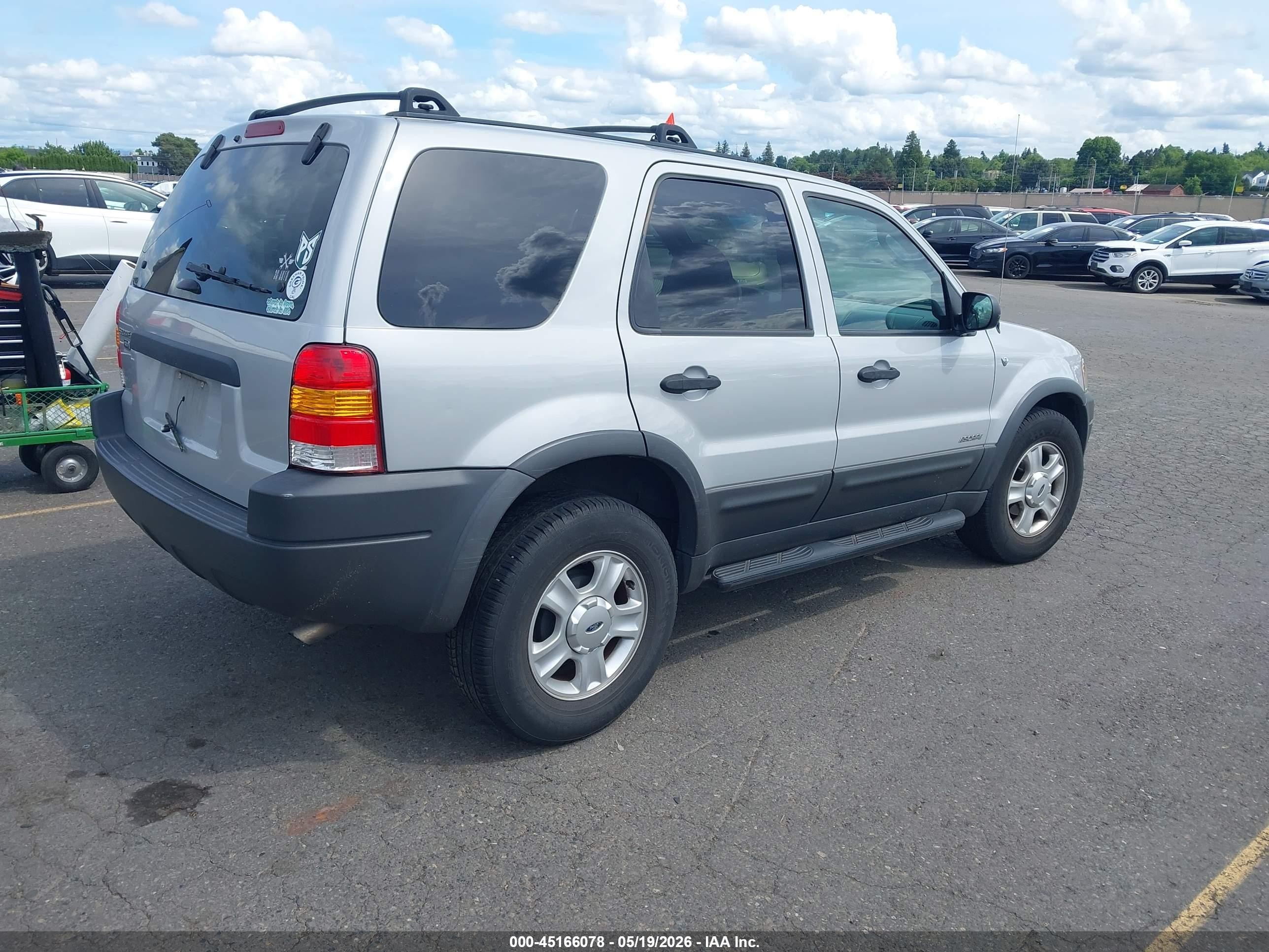 2002 Ford Escape Xlt Silver vin: 1FMYU031X2KC31213