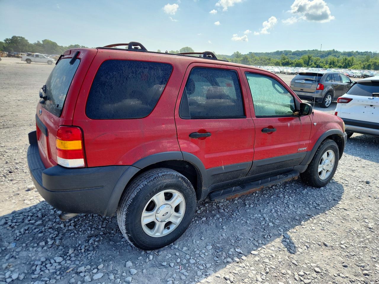 2002 Ford Escape Xlt Red vin: 1FMYU031X2KC61389