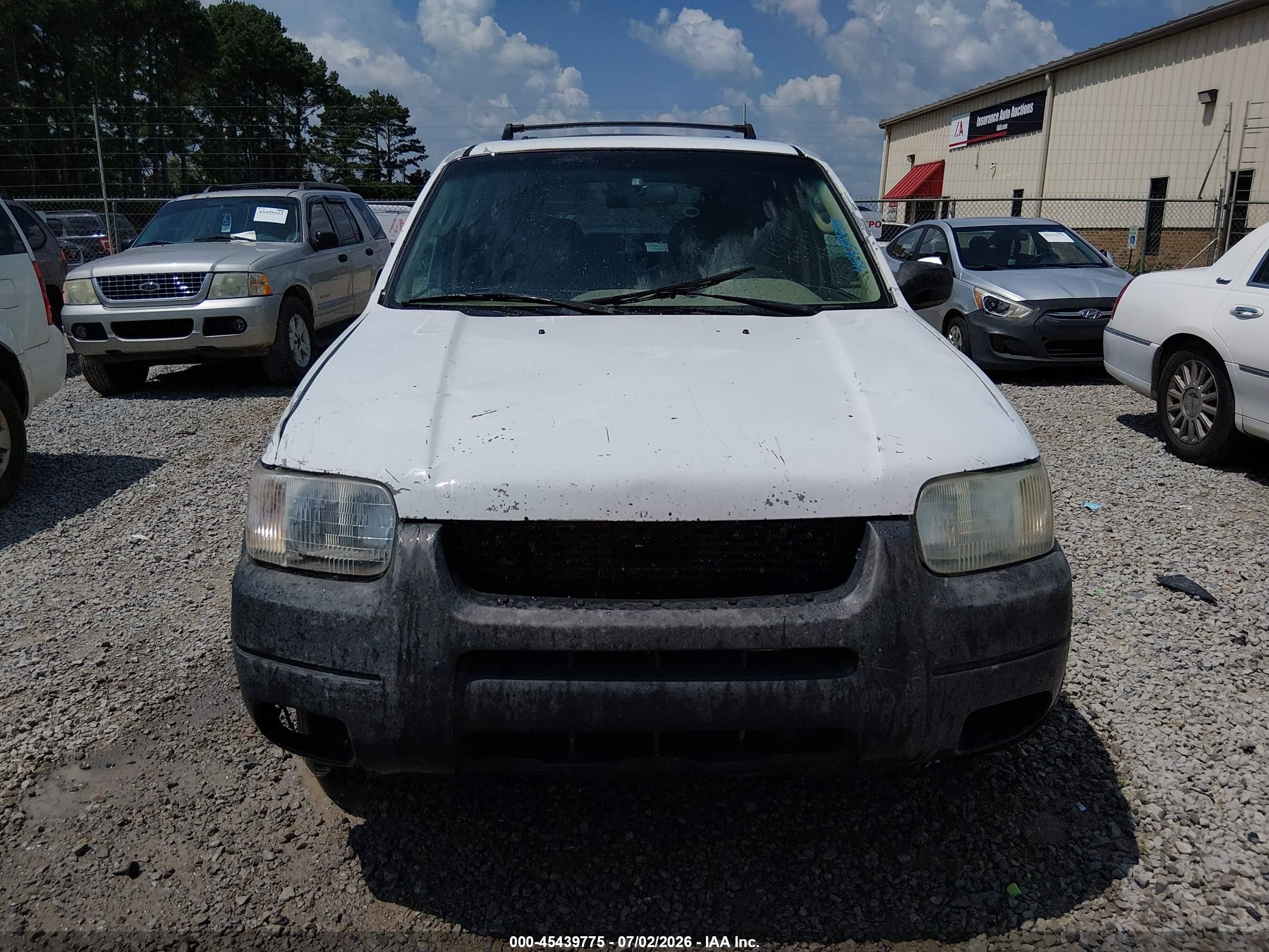 2003 Ford Escape Xlt White vin: 1FMYU031X3KA93769
