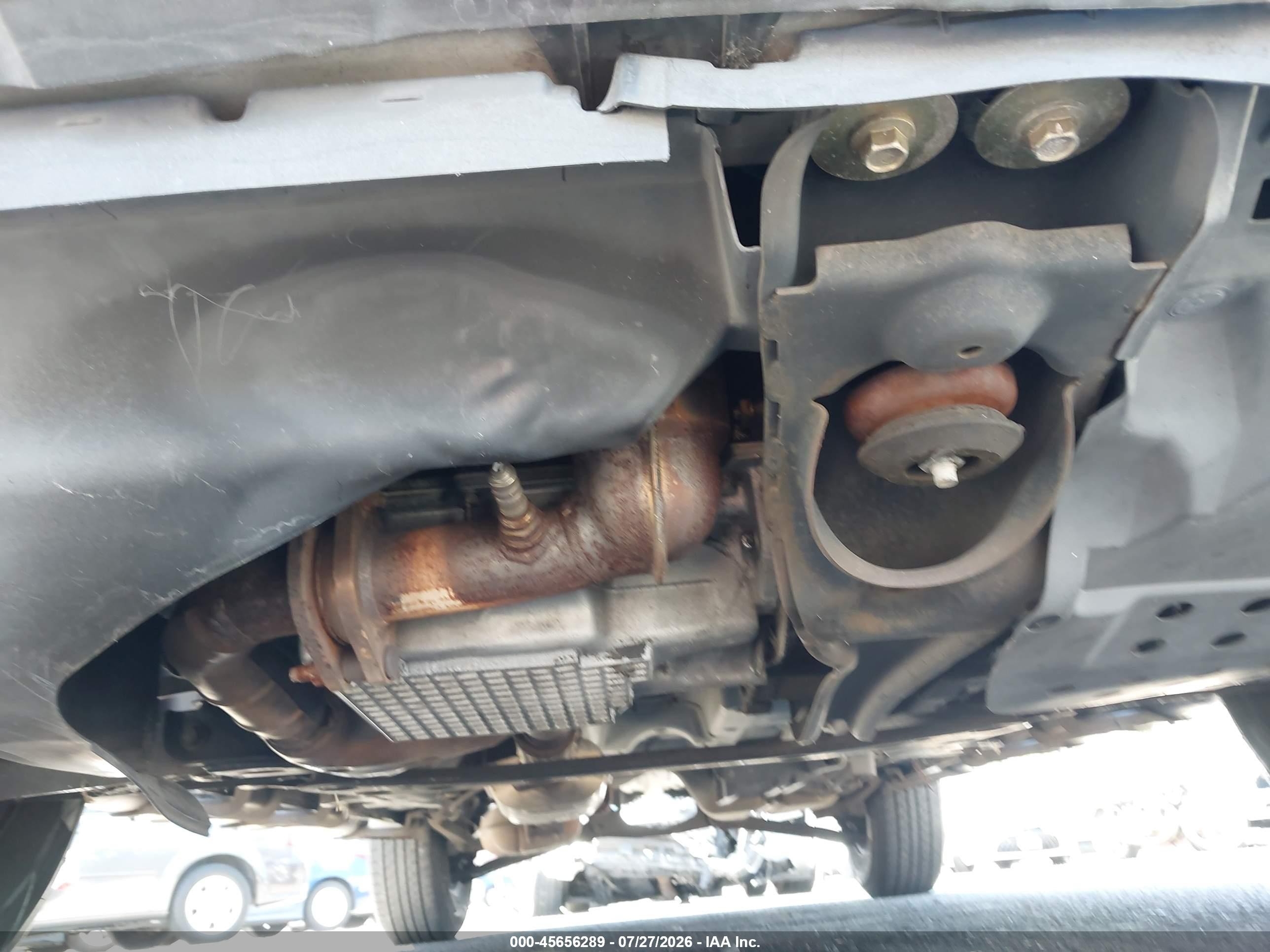 2003 Ford Escape Xlt Белый vin: 1FMYU031X3KE07940