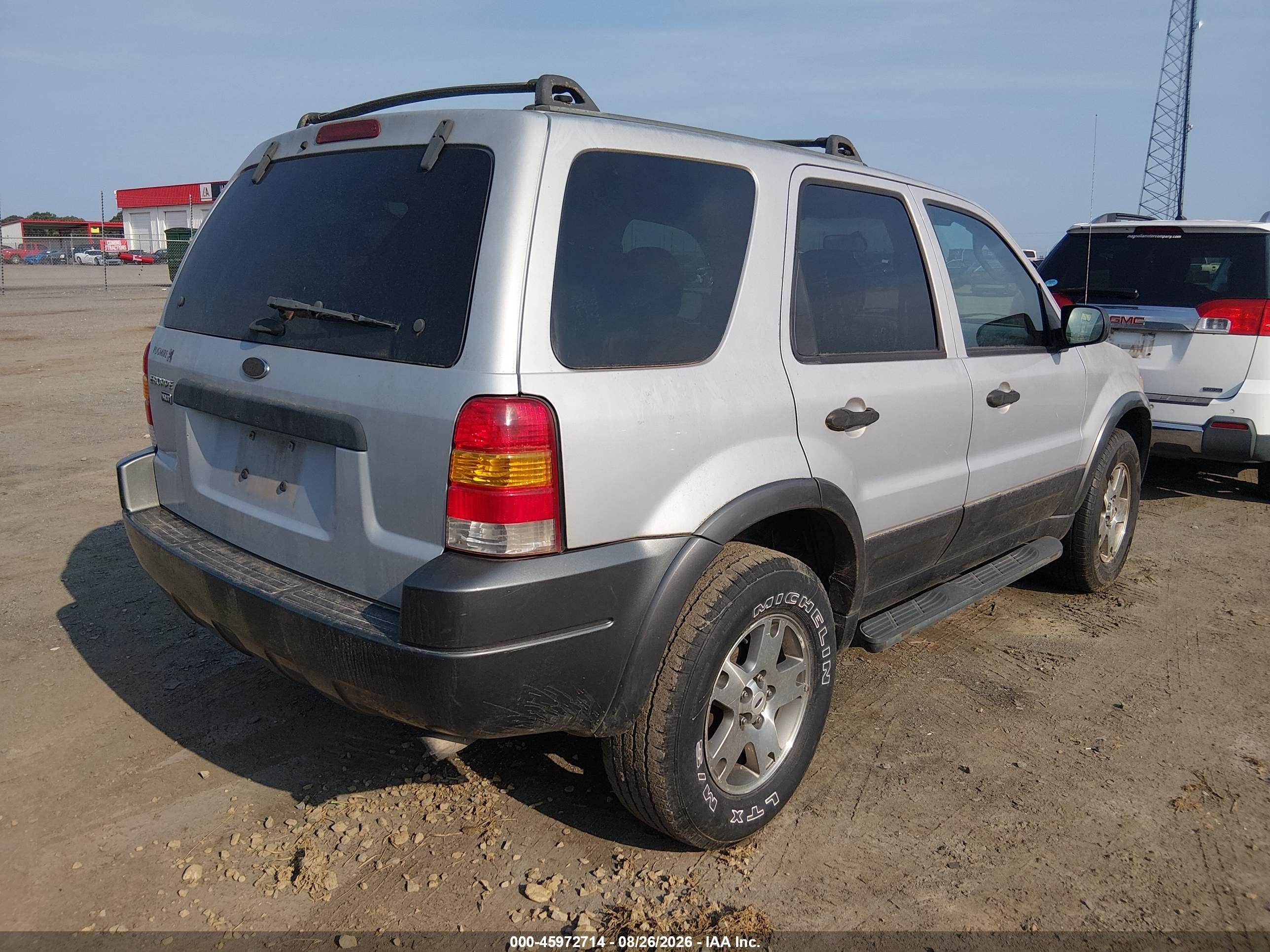 2004 Ford Escape Xlt Silver vin: 1FMYU031X4KB21264