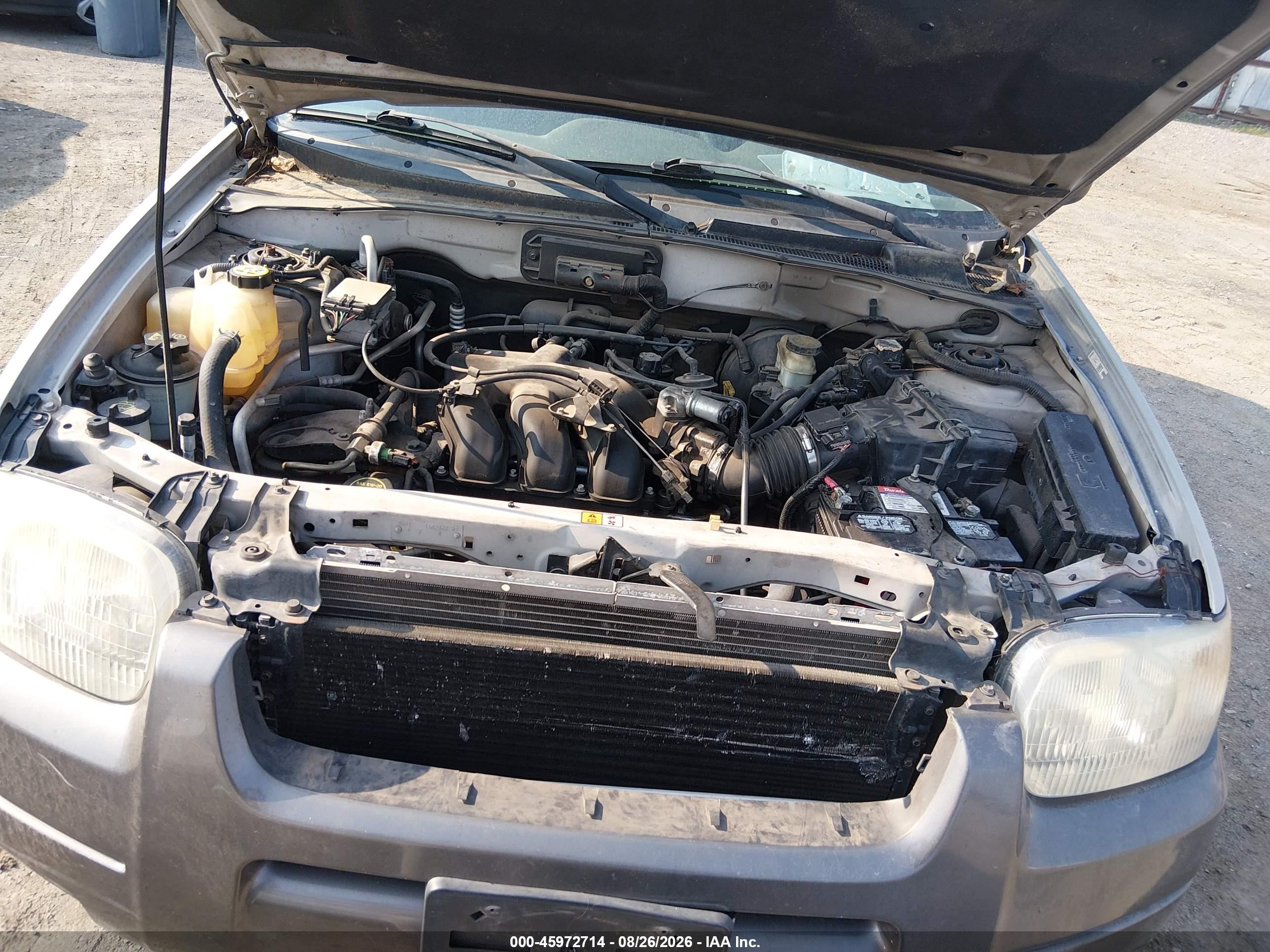 2004 Ford Escape Xlt Silver vin: 1FMYU031X4KB21264