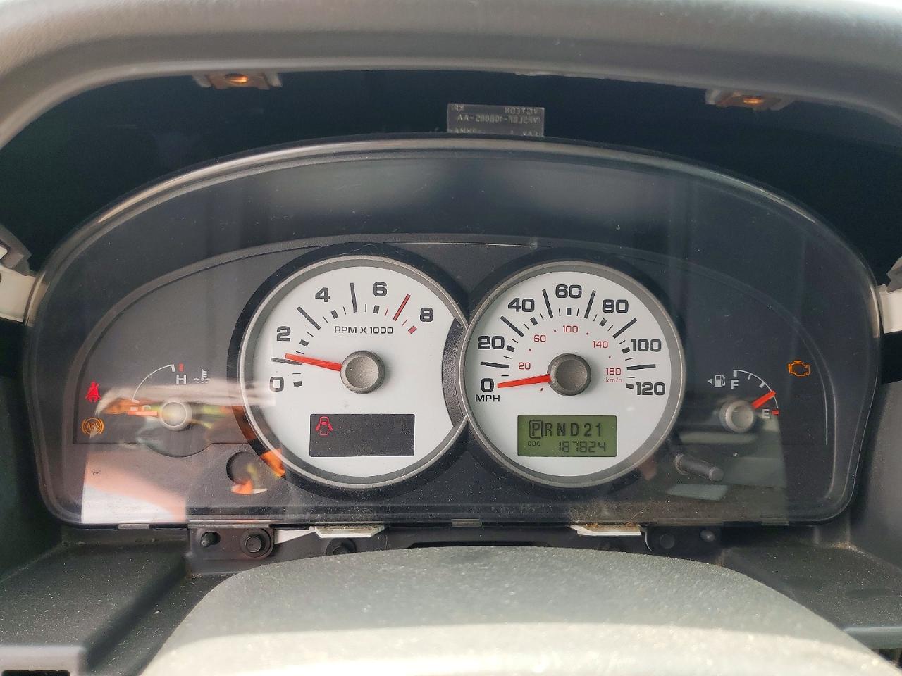 2005 Ford Escape Xlt Зеленый vin: 1FMYU031X5DA15824