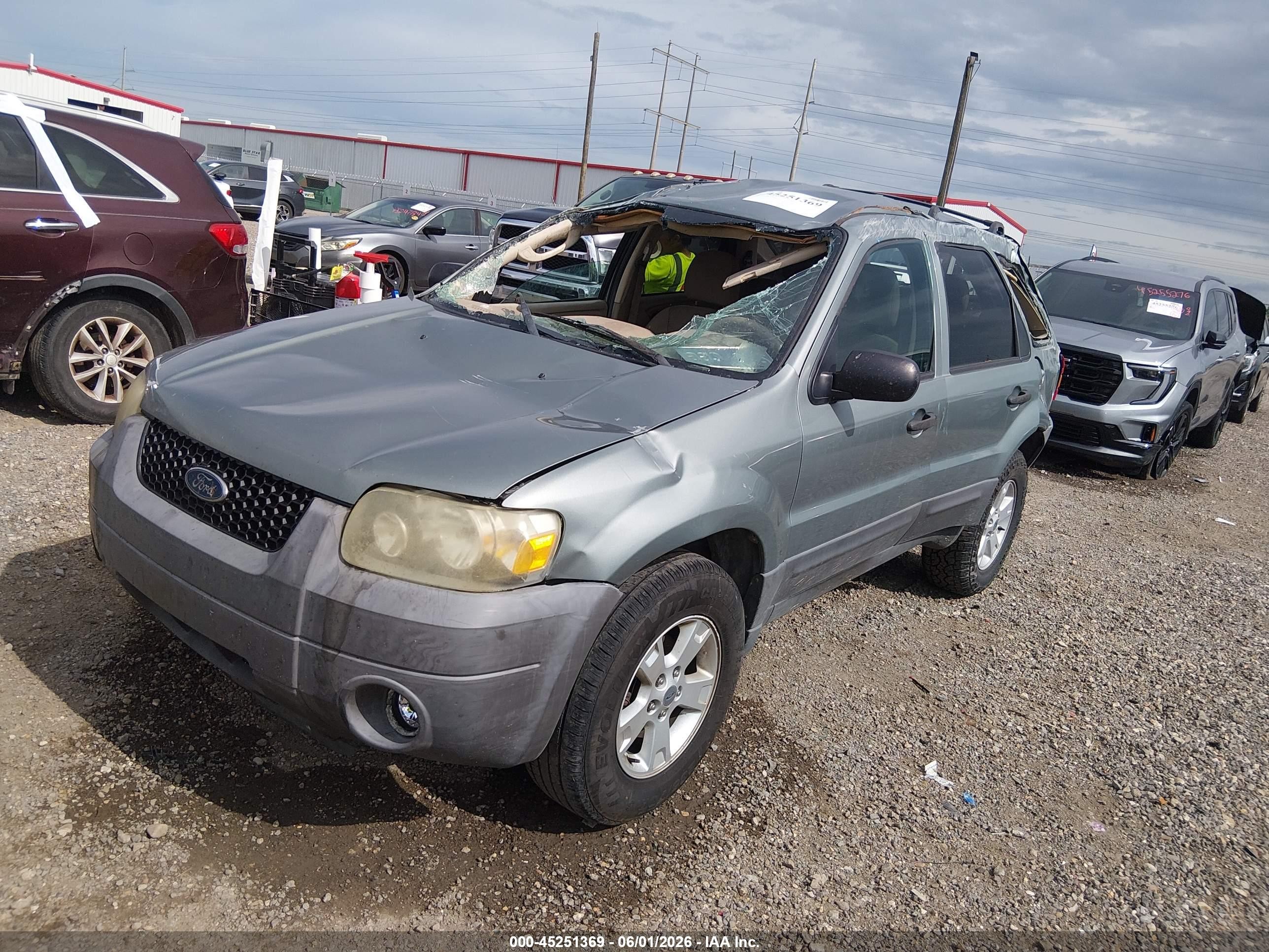 2005 Ford Escape Xlt Бирюзовый vin: 1FMYU031X5KA88235